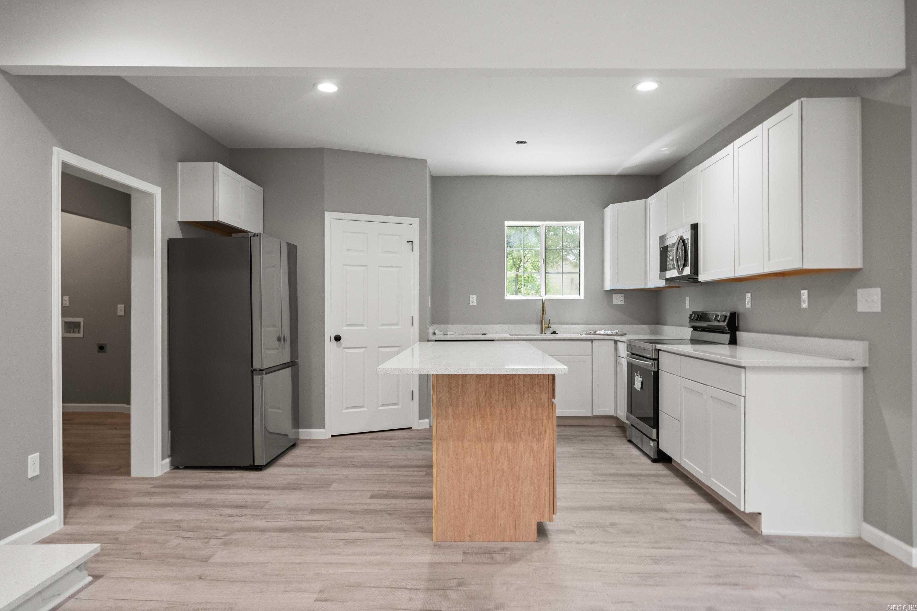 609 South Ave.  Hot Springs, AR