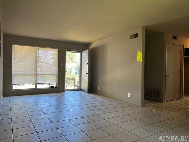 5006 N Woodland Dr  North Little Rock, AR