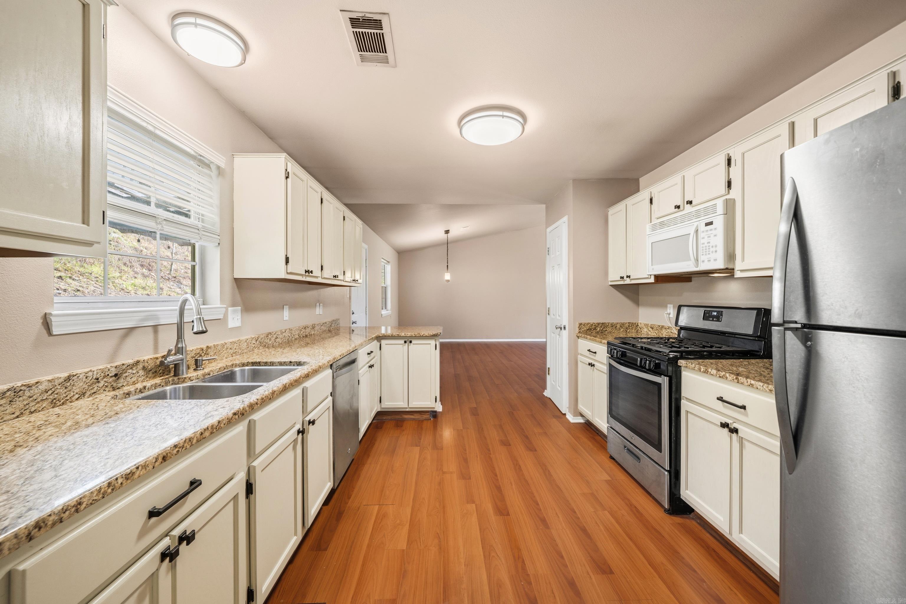 211 Shady Hills  Hot Springs, AR