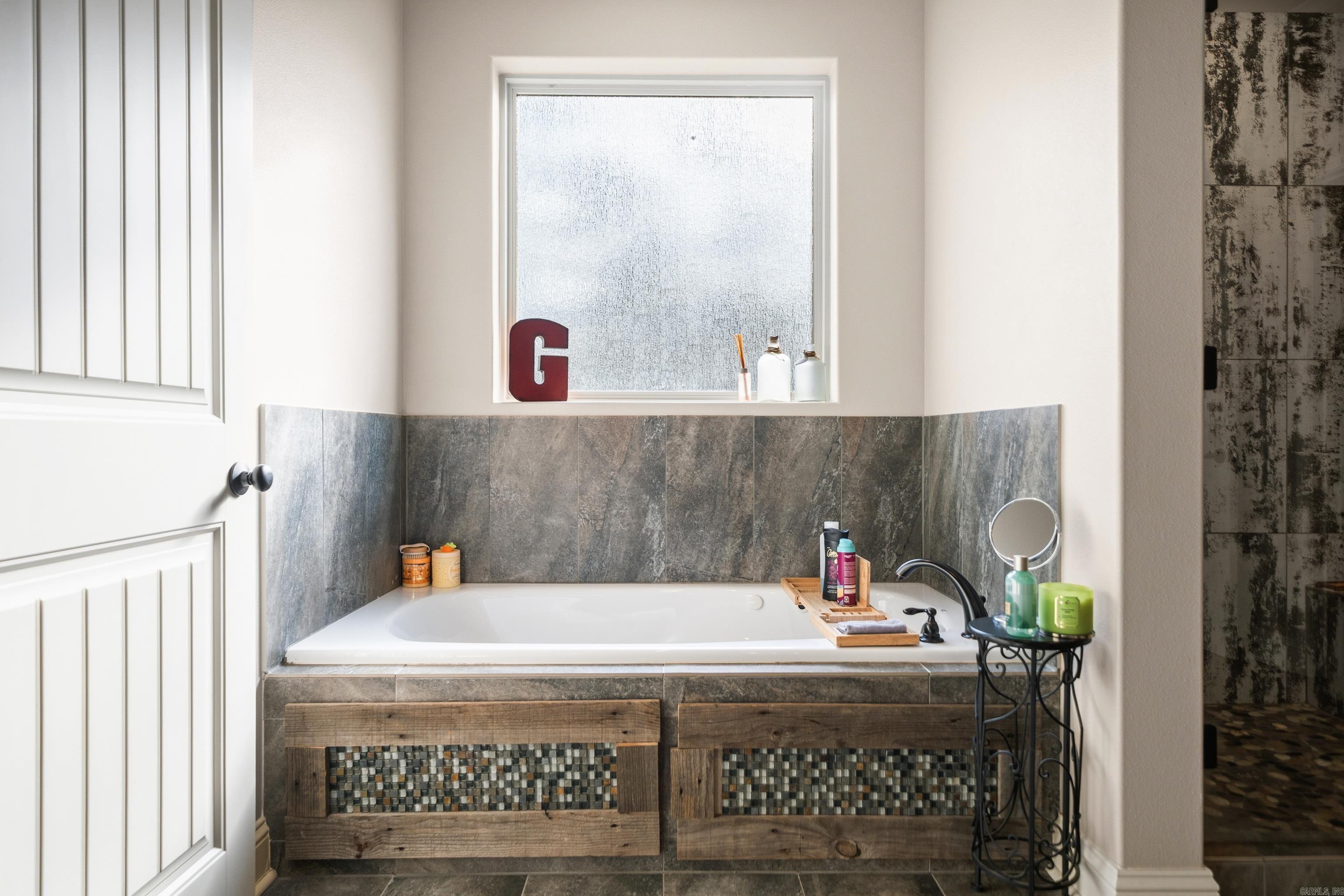 144 West Mountain View  Hot Springs, AR