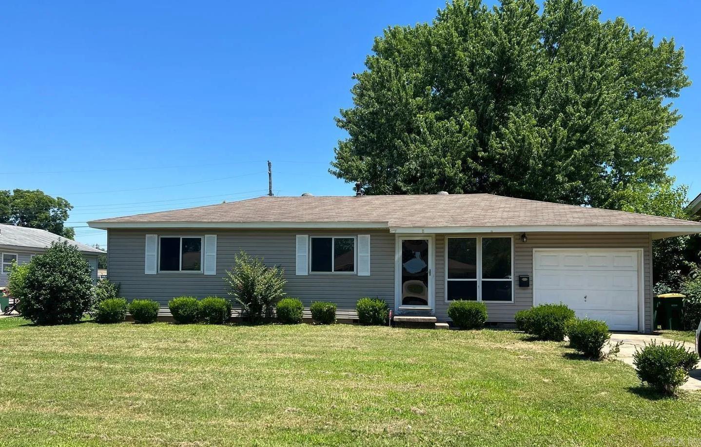 5105 N Woodland Dr  North Little Rock, AR