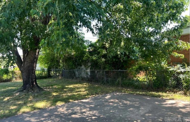 5105 N Woodland Dr  North Little Rock, AR