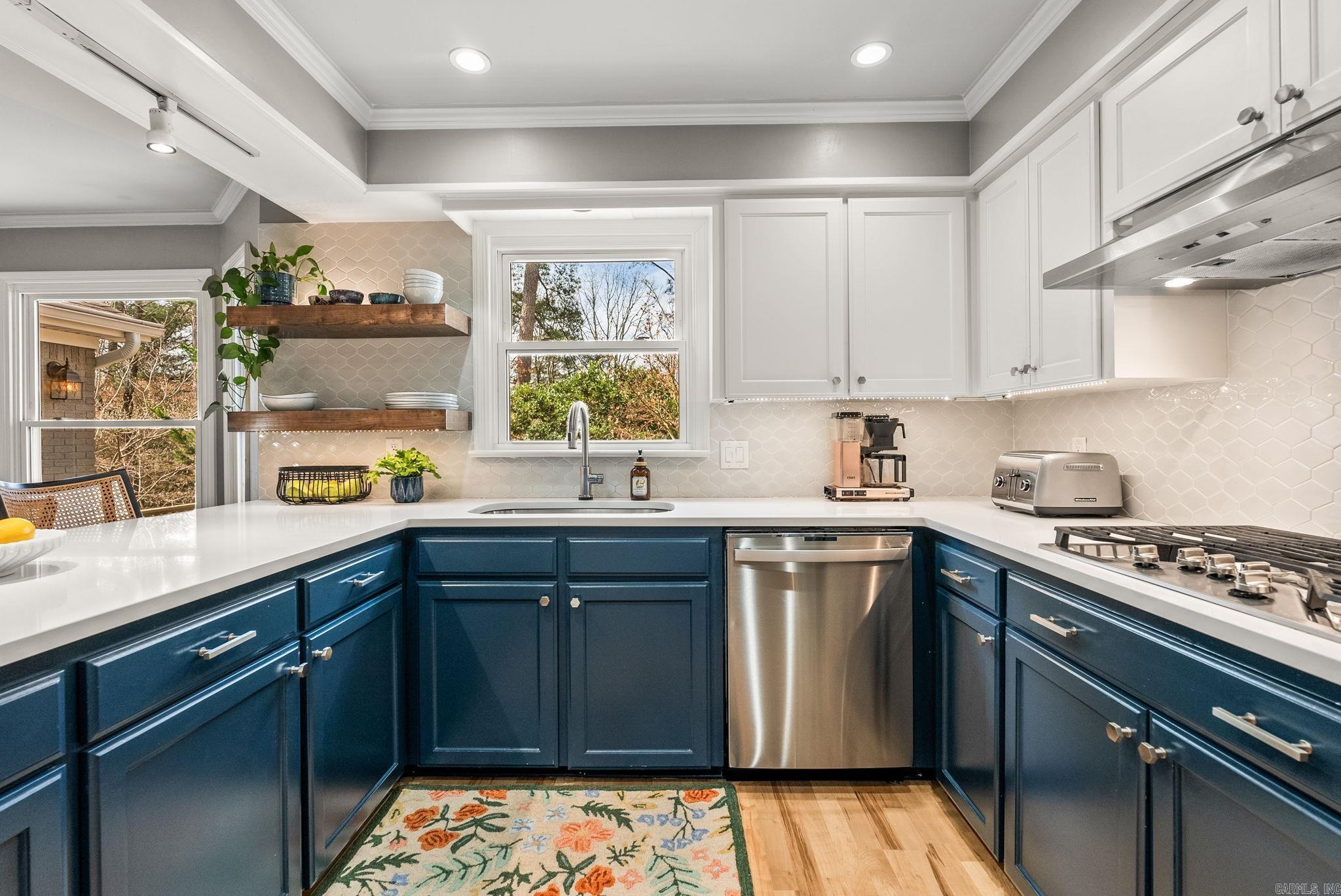 4 Holly Springs  Little Rock, AR