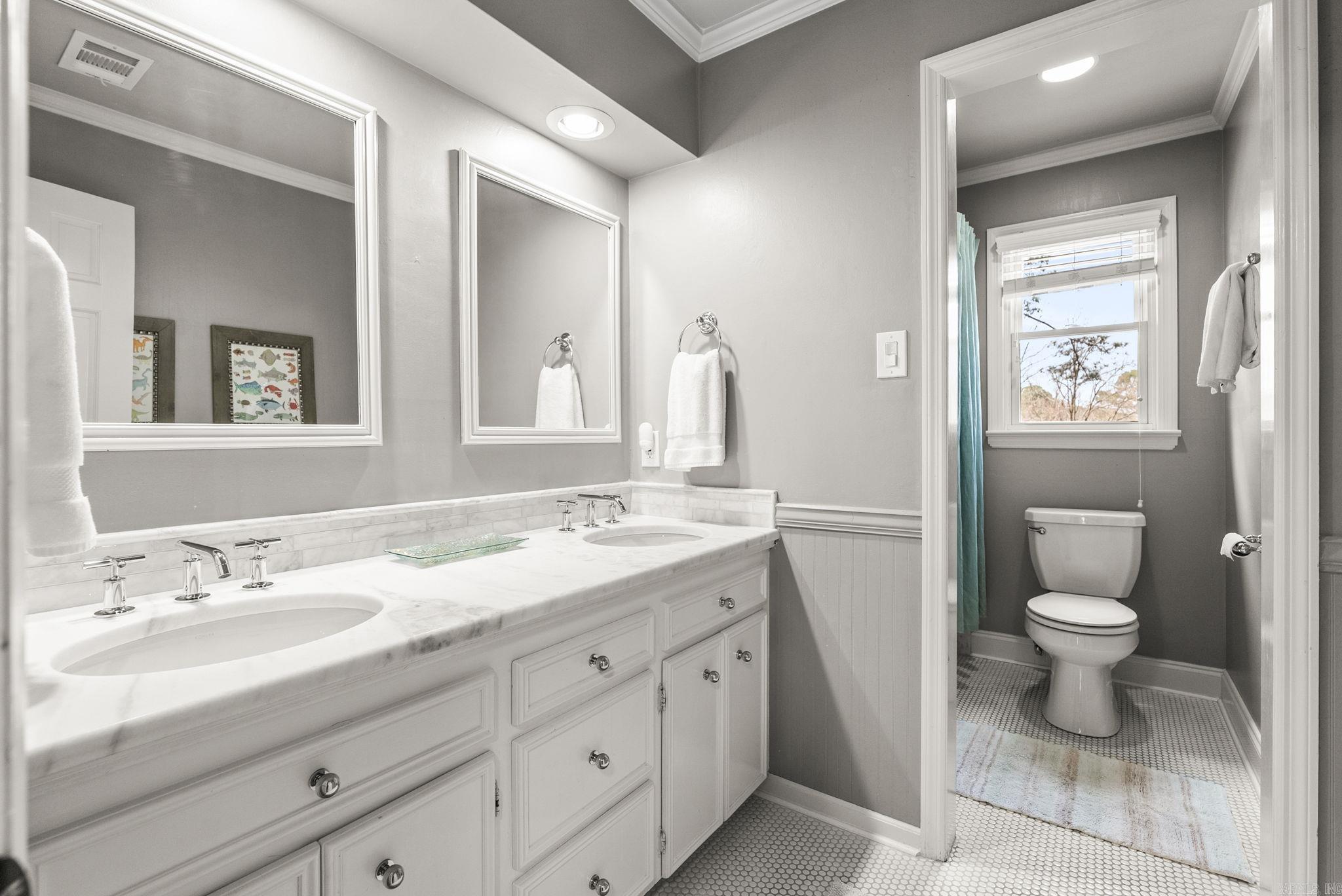 4 Holly Springs  Little Rock, AR