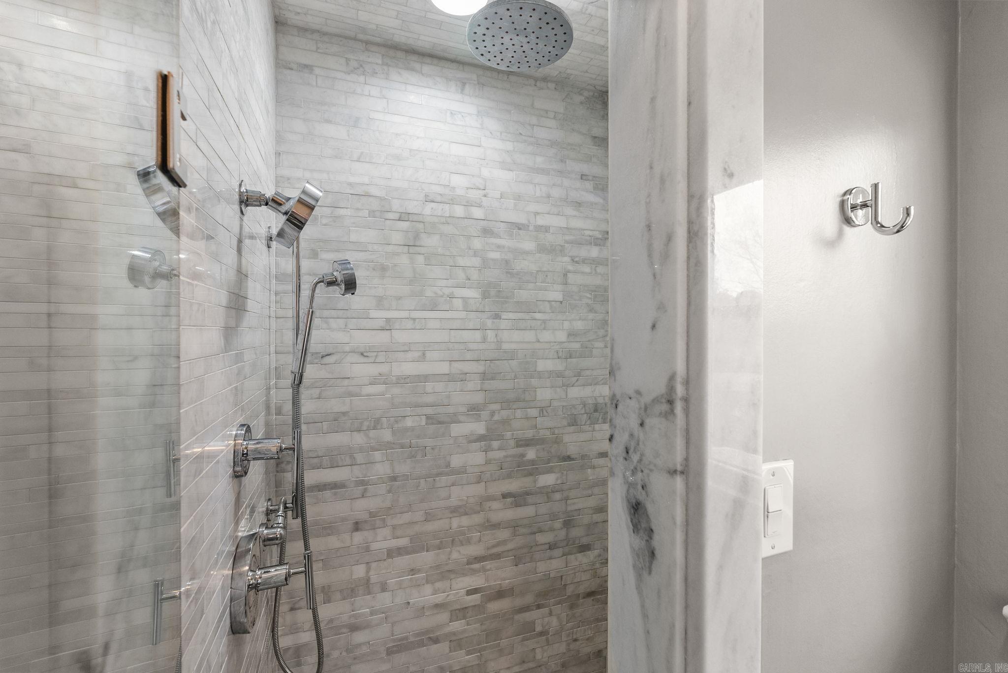 4 Holly Springs  Little Rock, AR