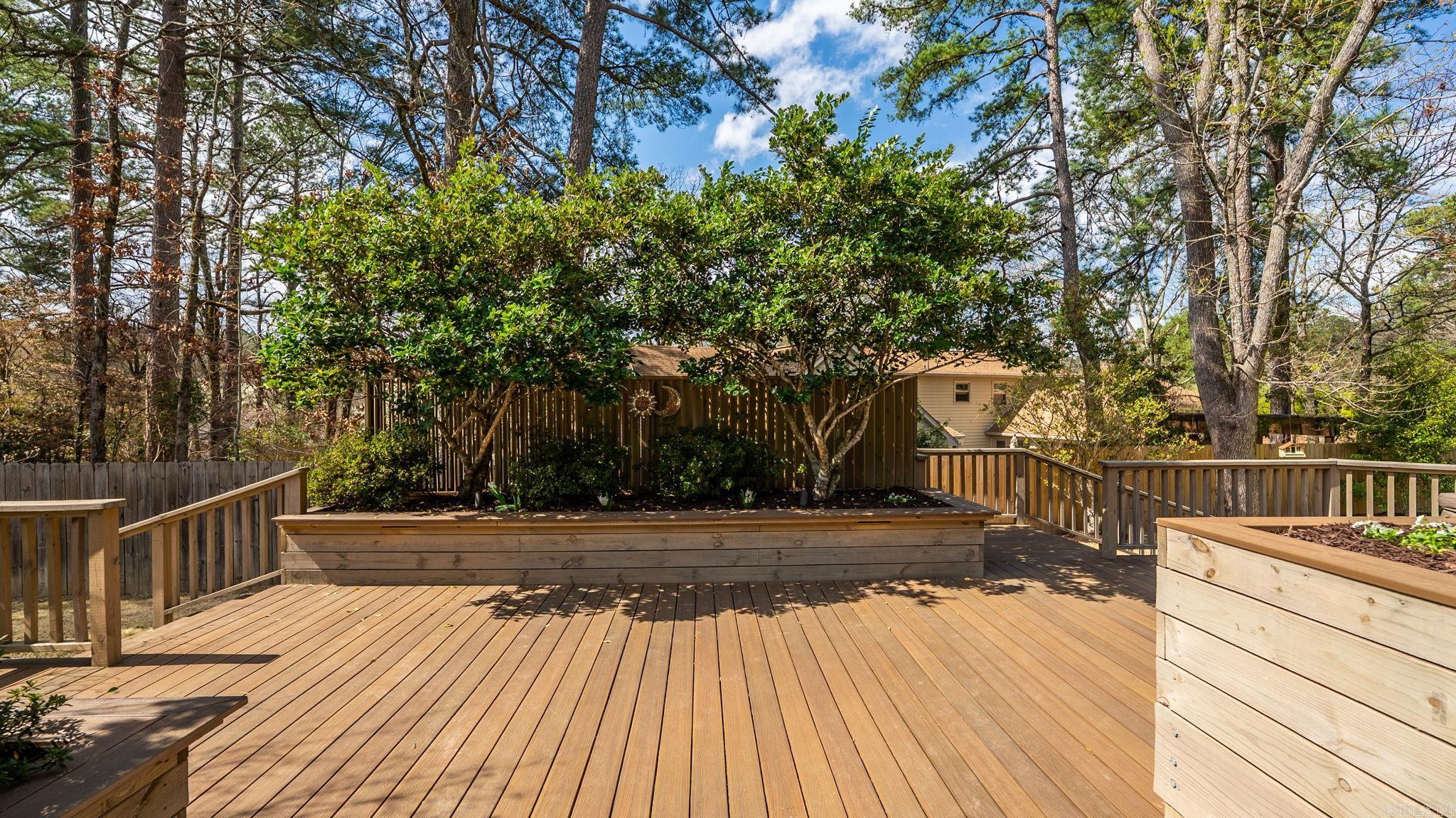 4 Holly Springs  Little Rock, AR