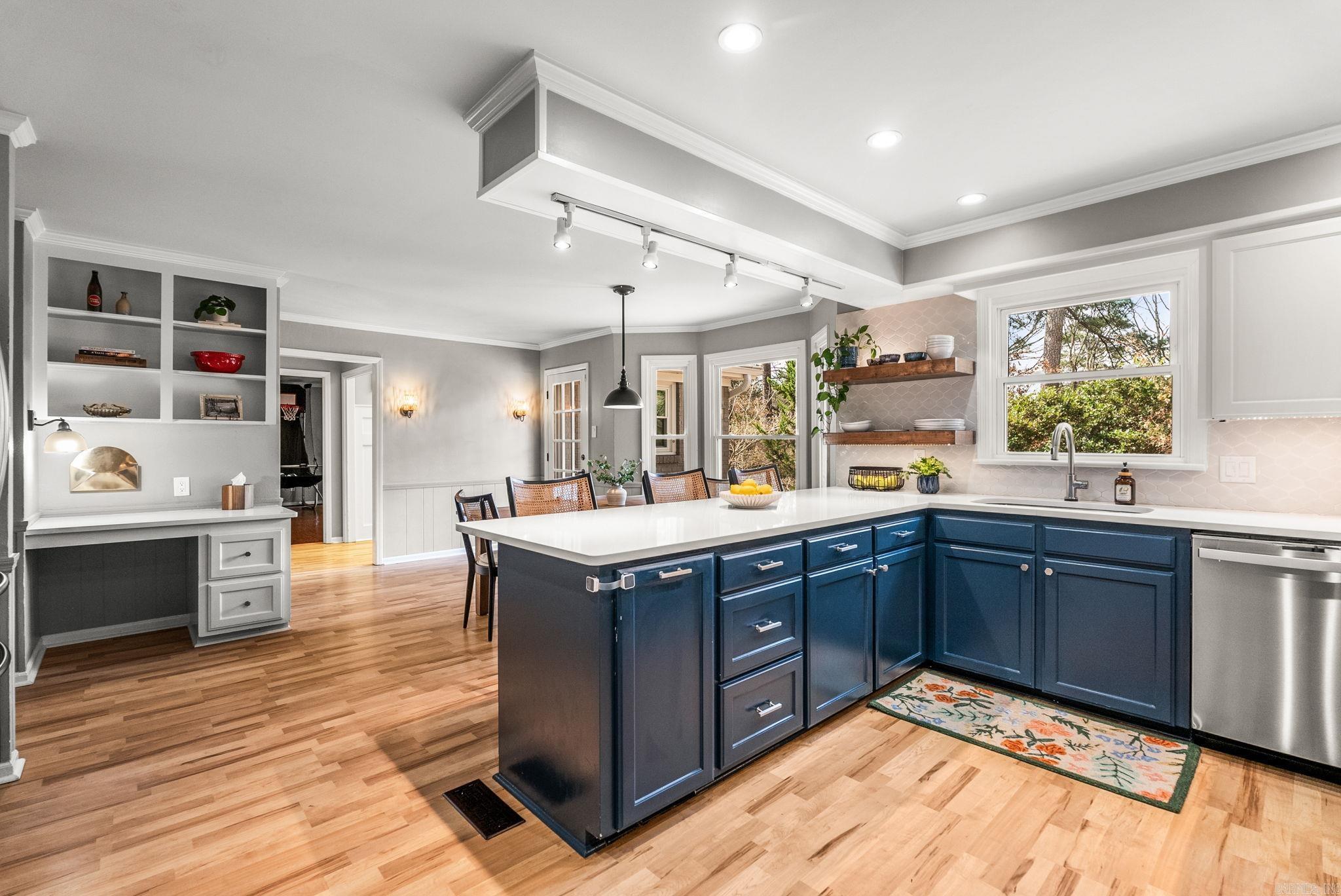 4 Holly Springs  Little Rock, AR