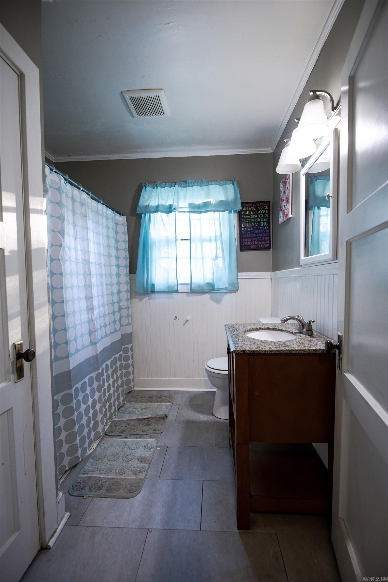 208 S Womble Ave  Camden, AR