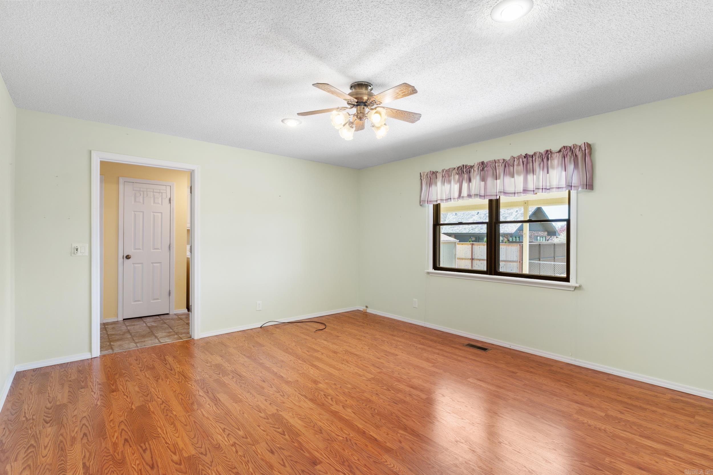 1515 Pine Tree Lane  Mountain Home, AR