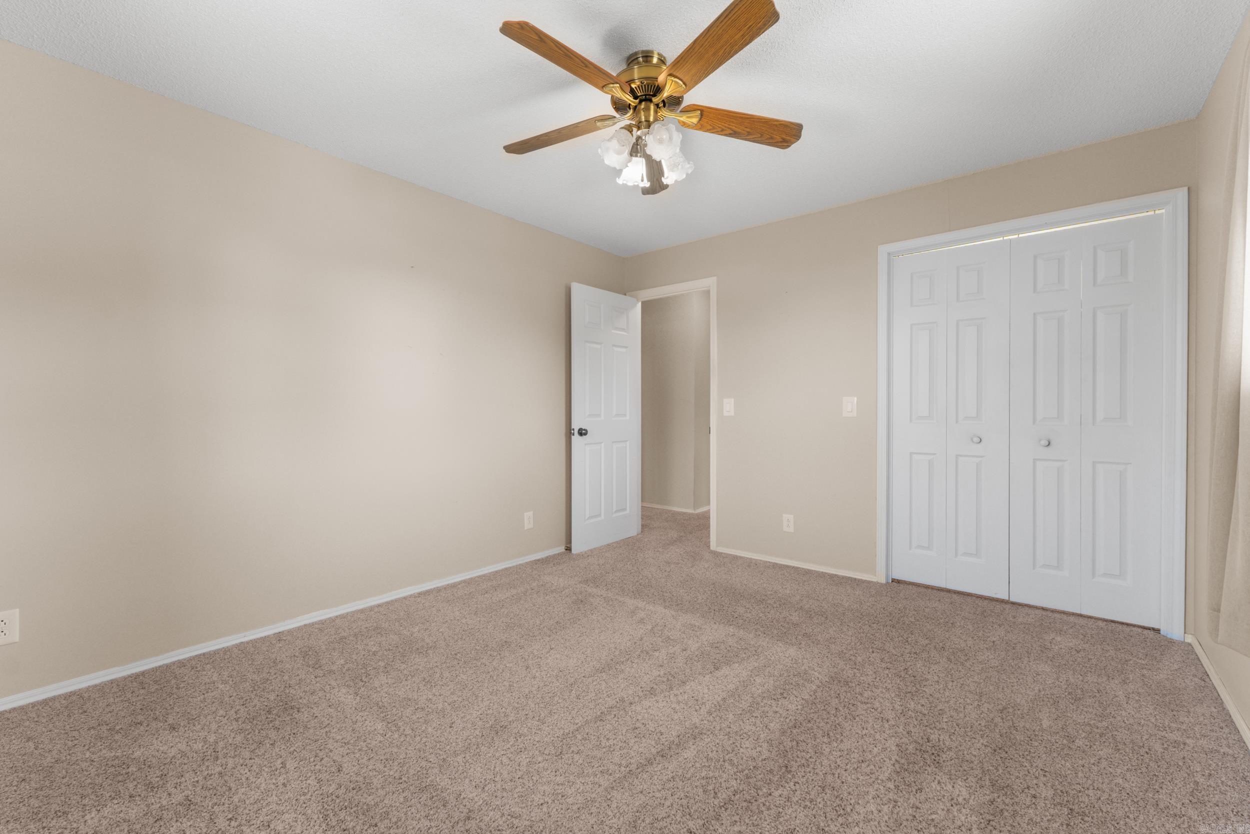 1515 Pine Tree Lane  Mountain Home, AR