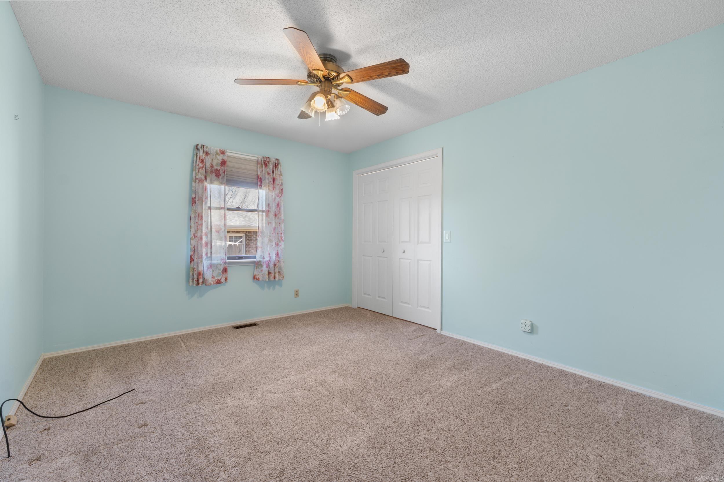 1515 Pine Tree Lane  Mountain Home, AR