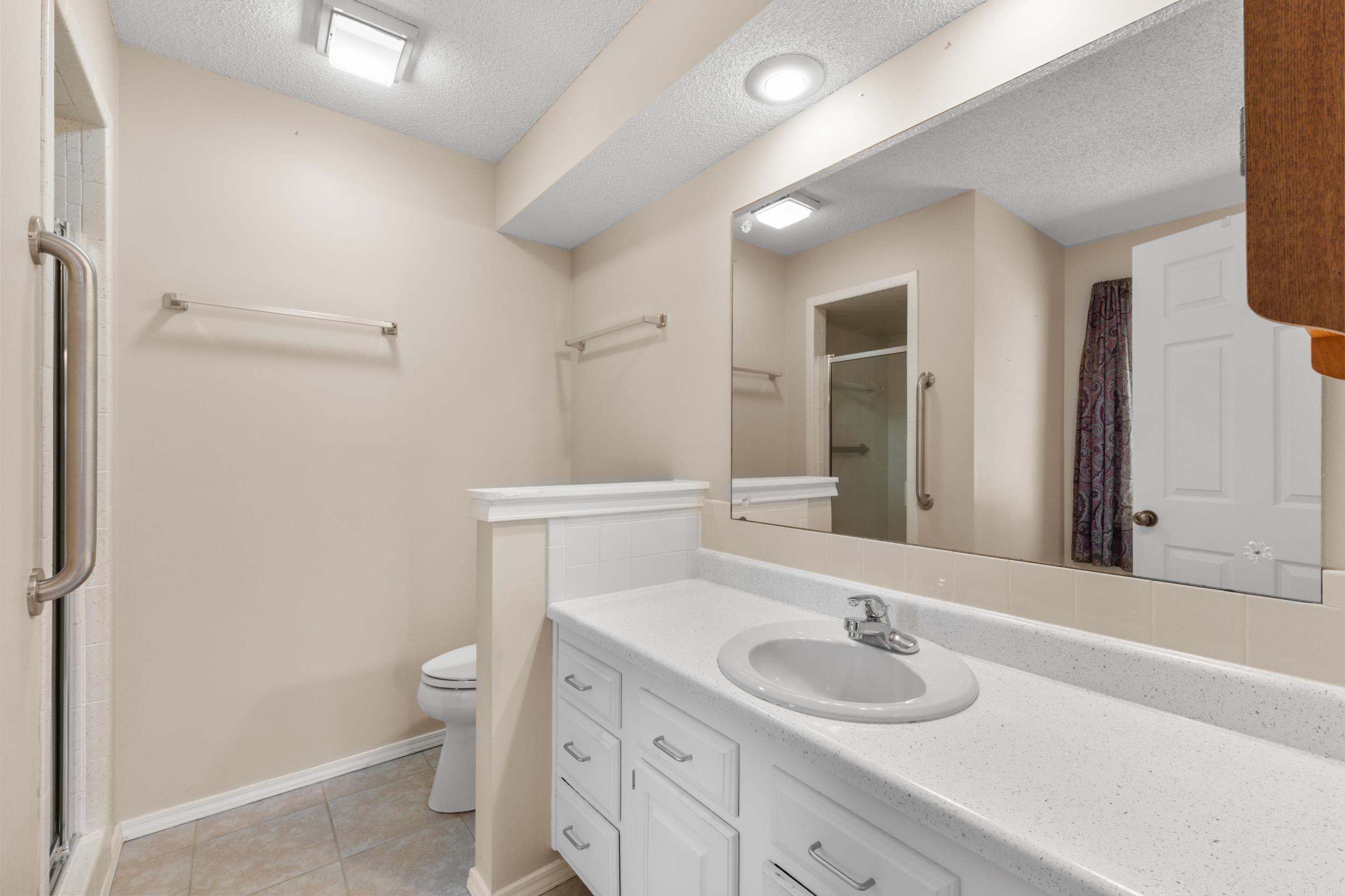 1515 Pine Tree Lane  Mountain Home, AR