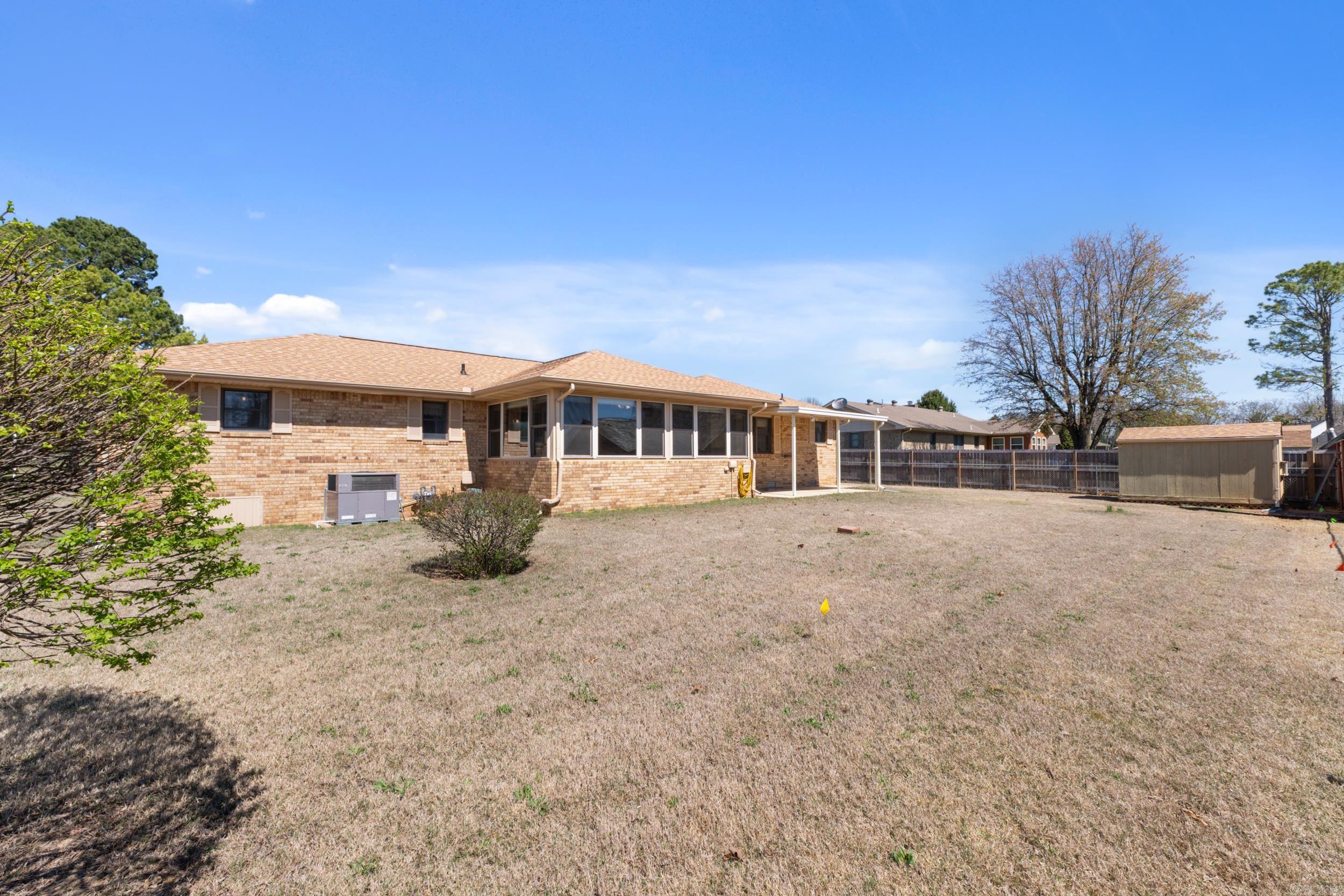 1515 Pine Tree Lane  Mountain Home, AR