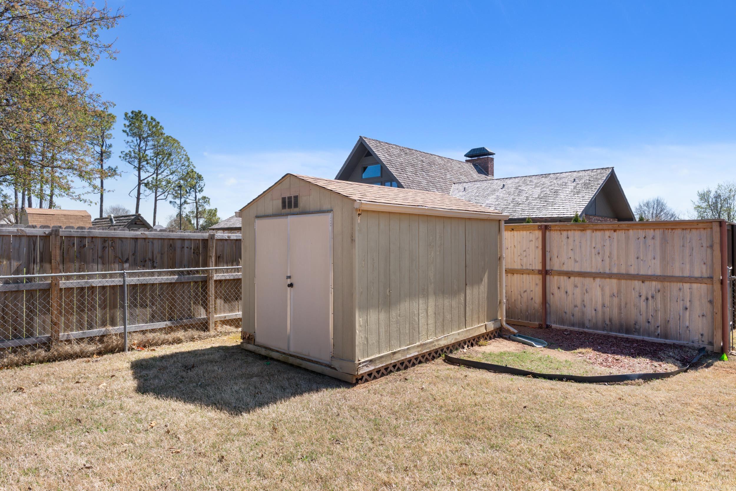 1515 Pine Tree Lane  Mountain Home, AR