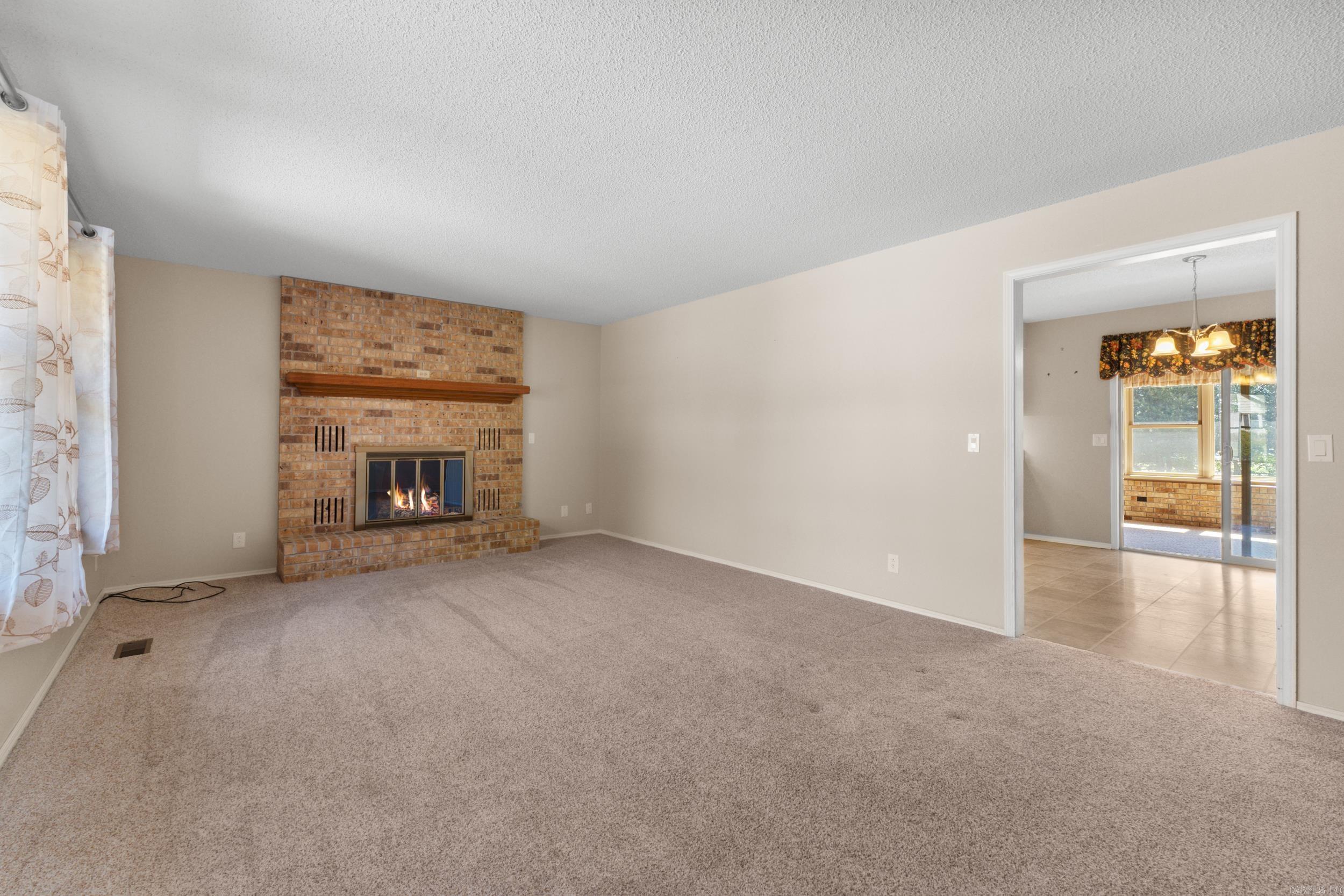 1515 Pine Tree Lane  Mountain Home, AR