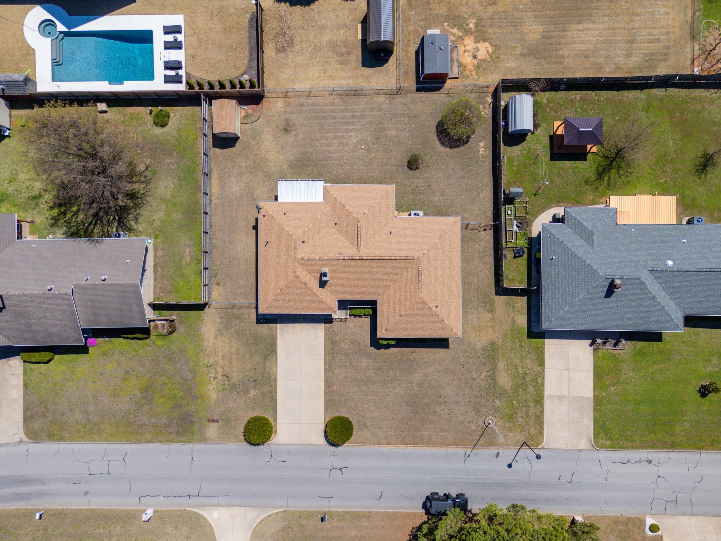 1515 Pine Tree Lane  Mountain Home, AR