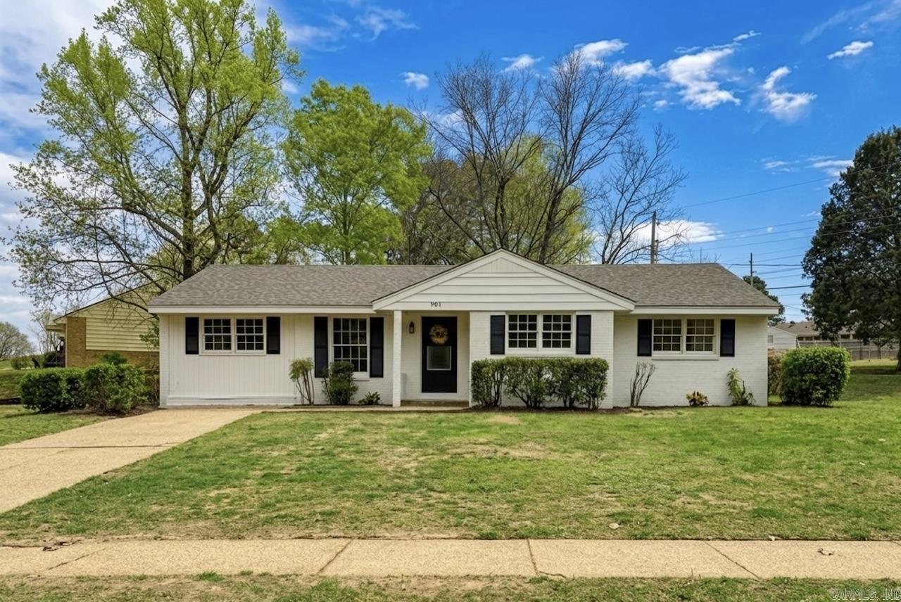 901 Valley Drive  Jonesboro, AR