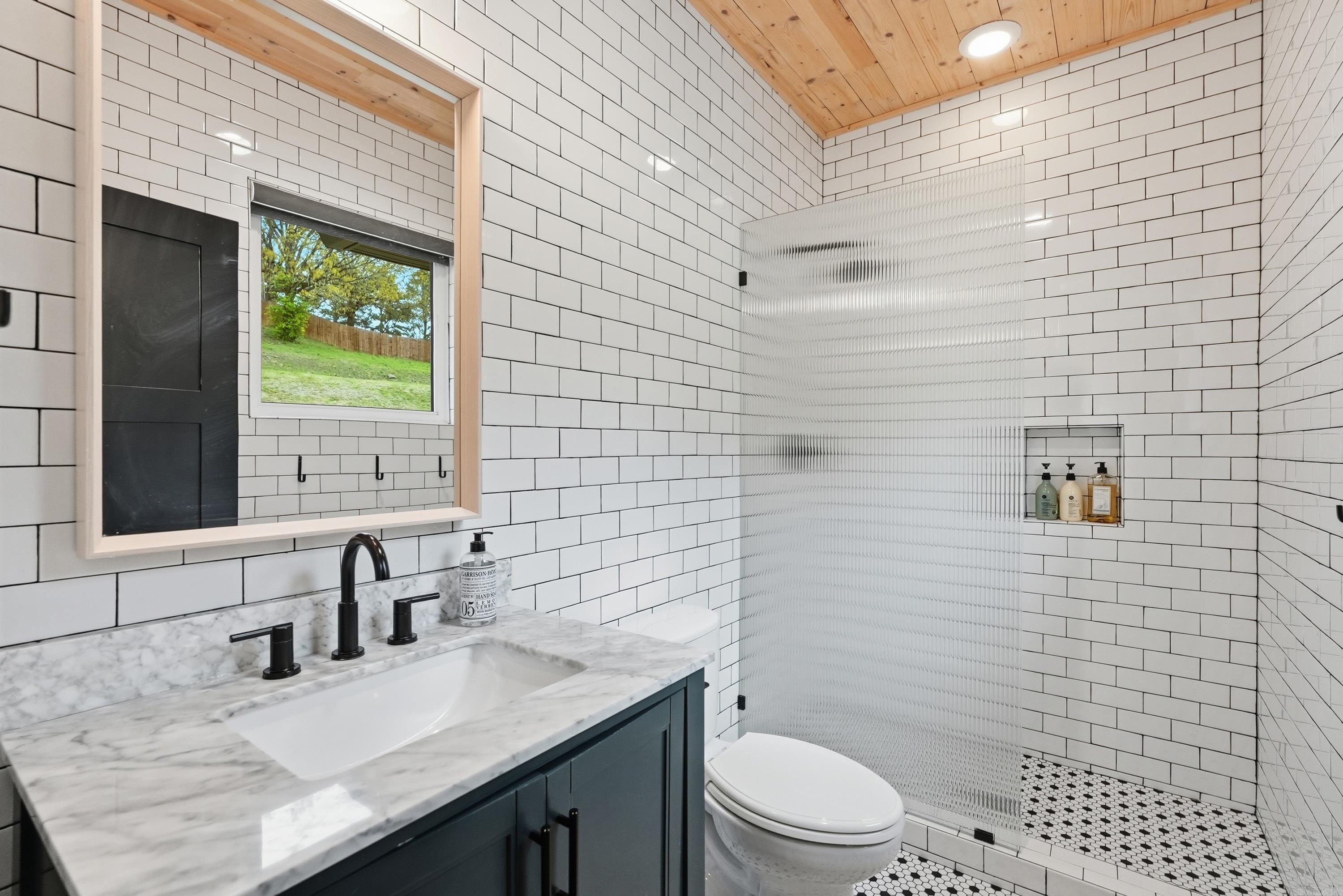 3285 Nob Hill Dr  Conway, AR