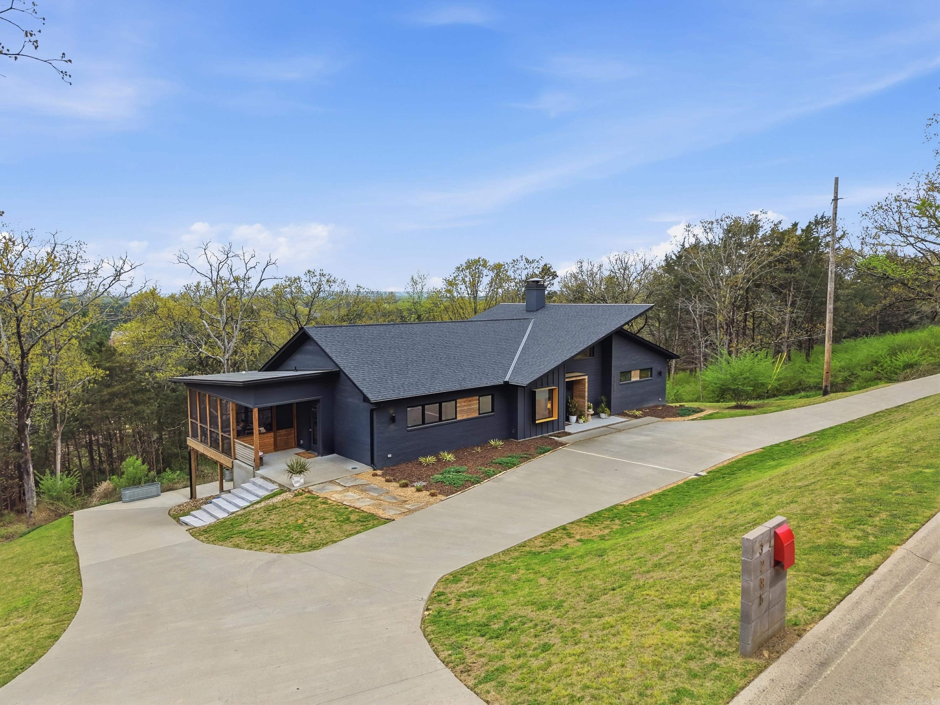 3285 Nob Hill Dr  Conway, AR