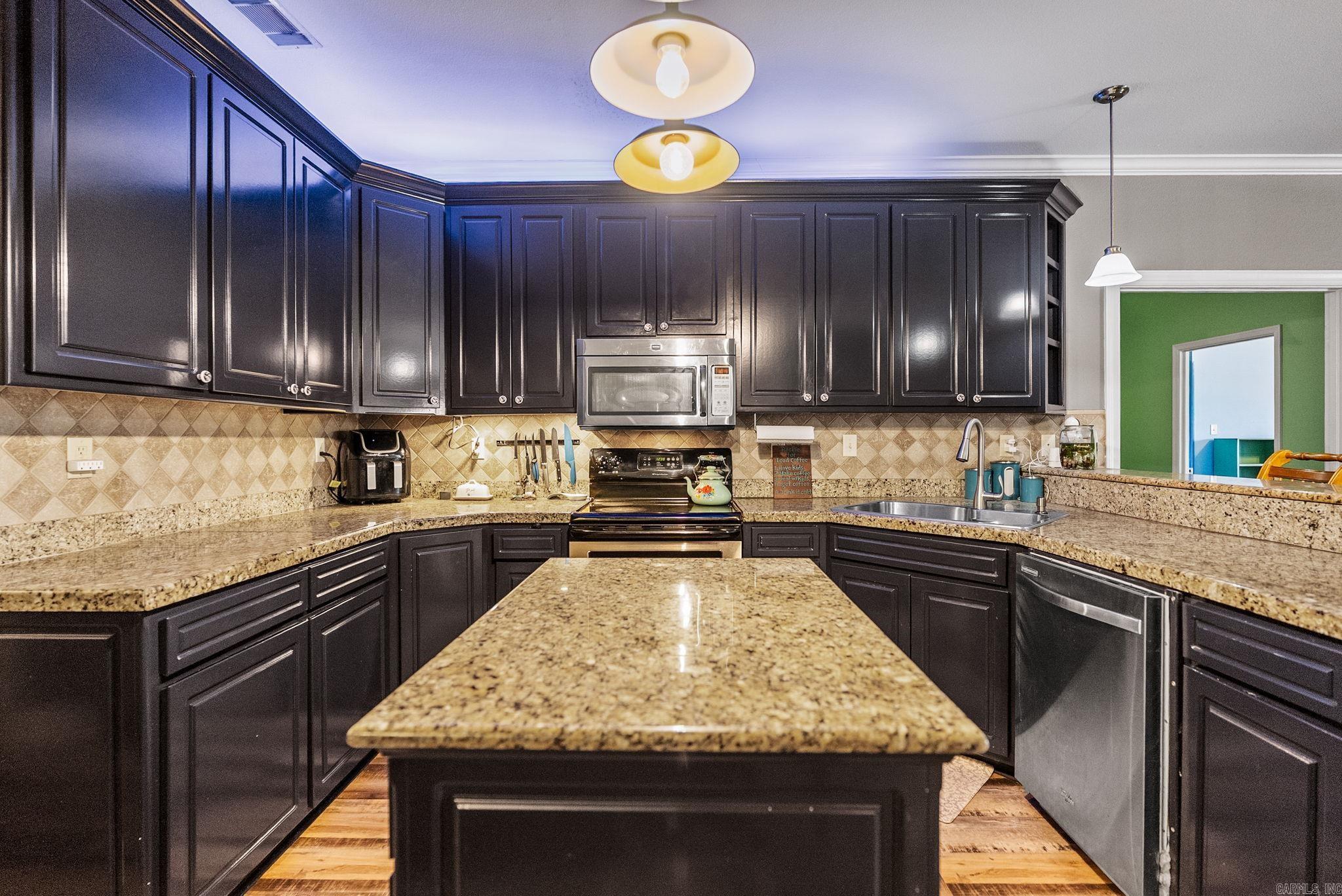 1161 Angel  Alexander, AR