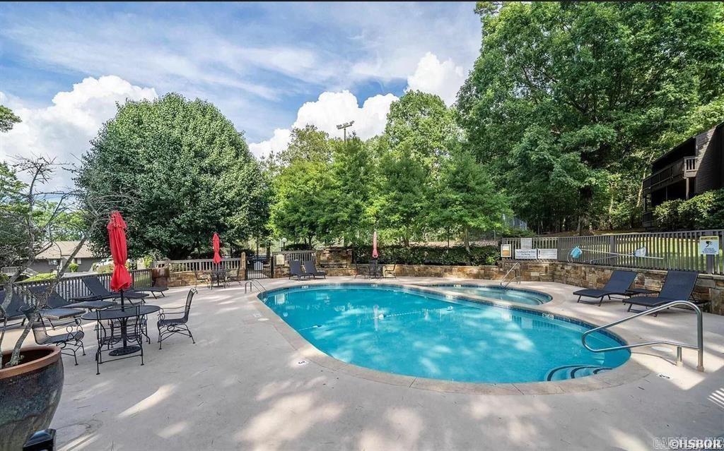 200 Hamilton Oaks  Hot Springs, AR