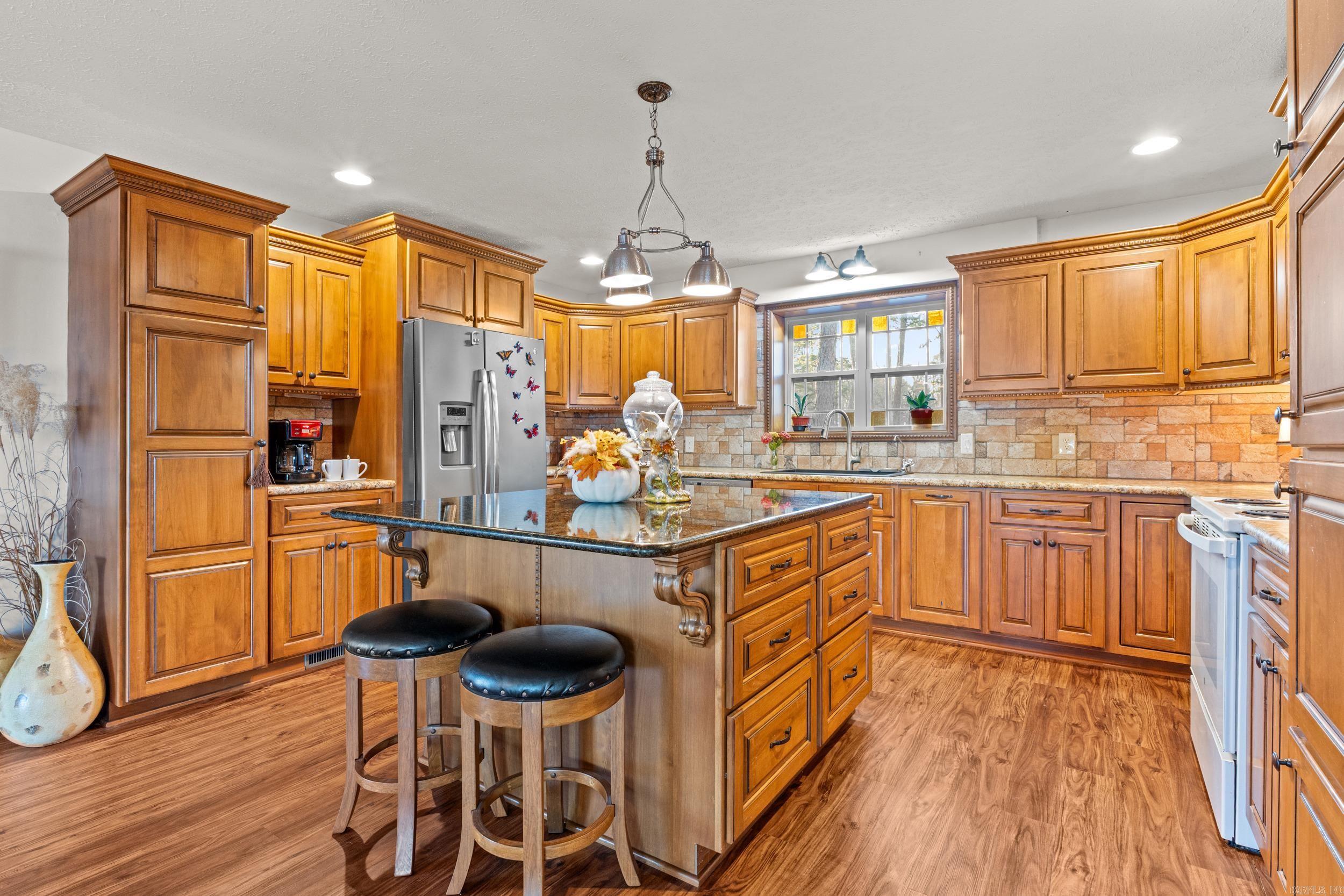 32 Wintergreen Lane  Norfork, AR