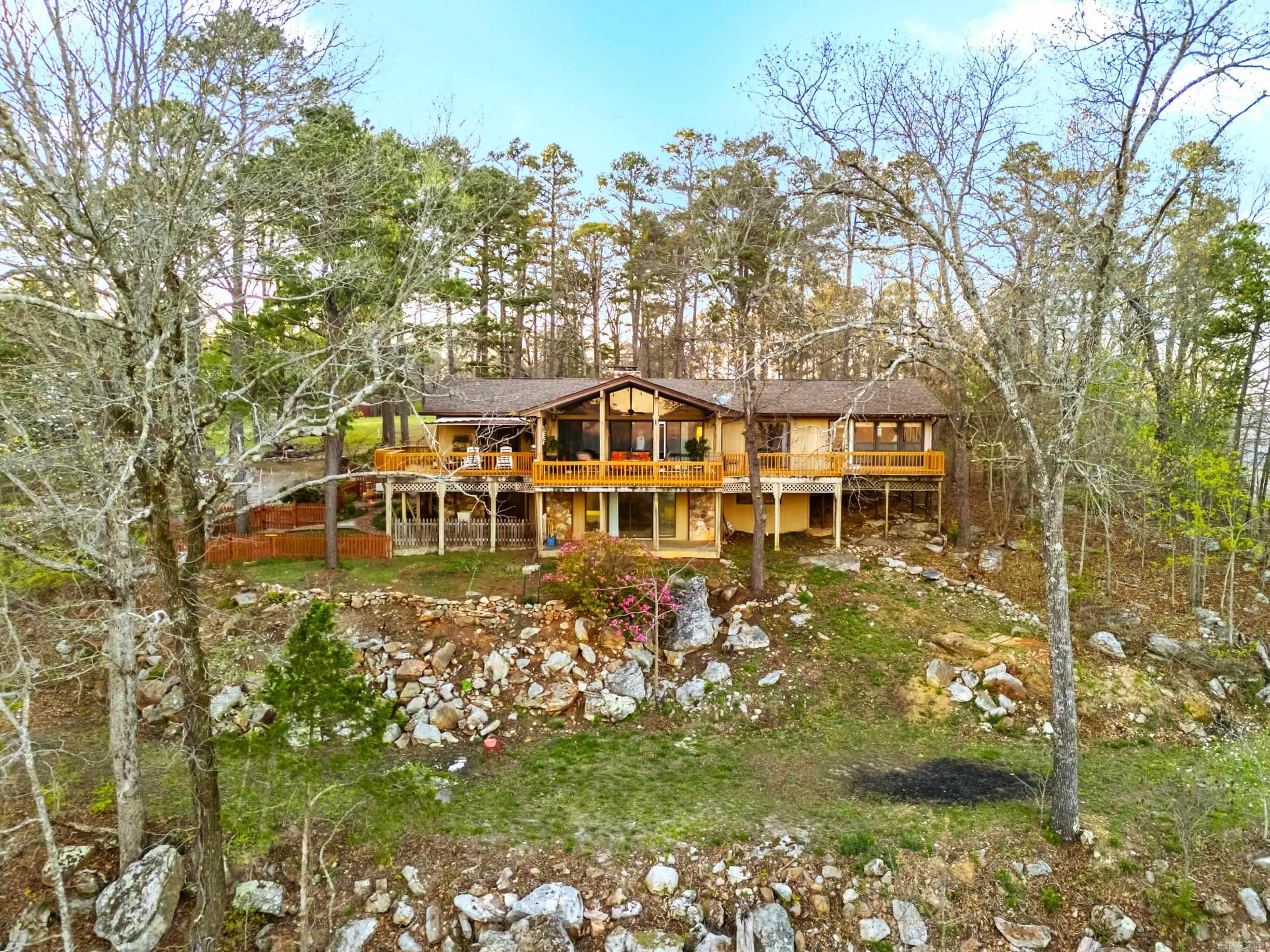 32 Wintergreen Lane  Norfork, AR