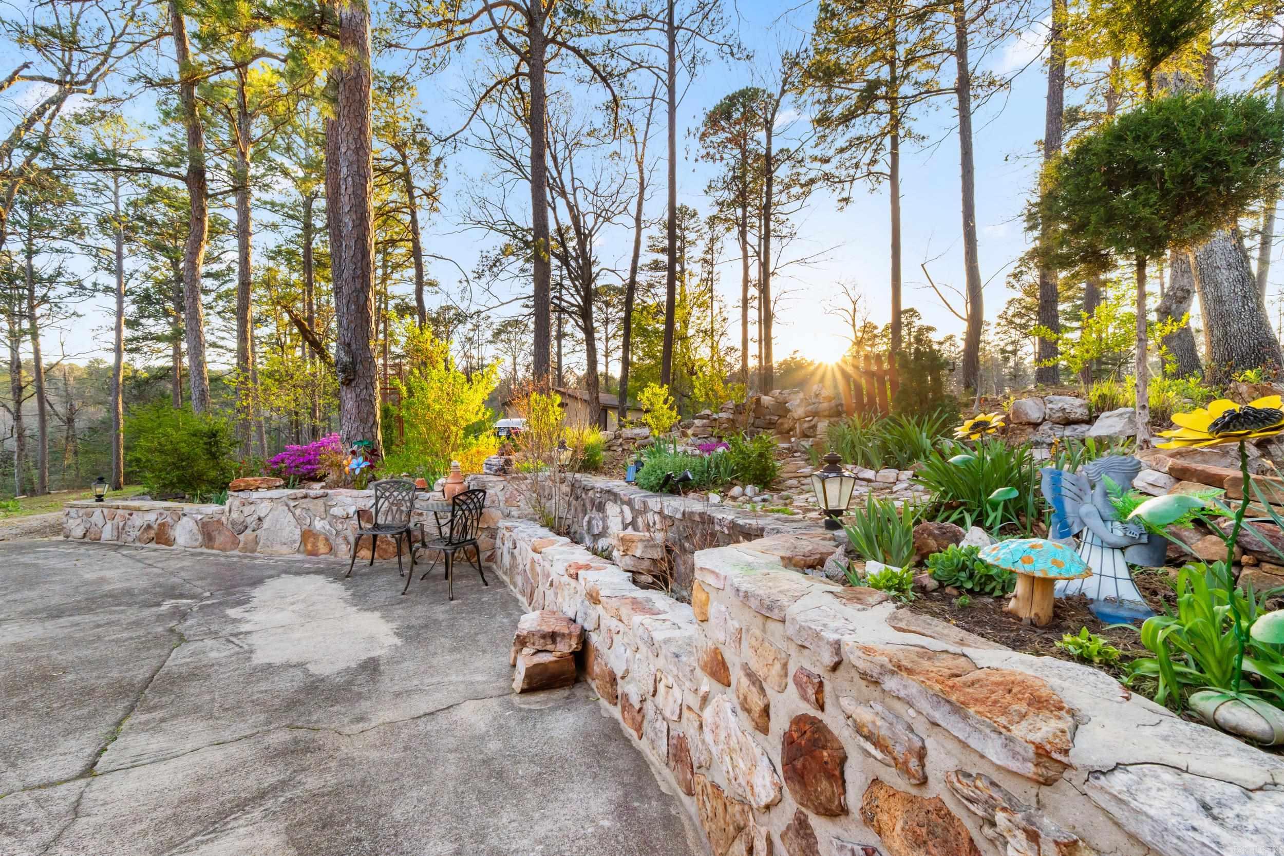 32 Wintergreen Lane  Norfork, AR