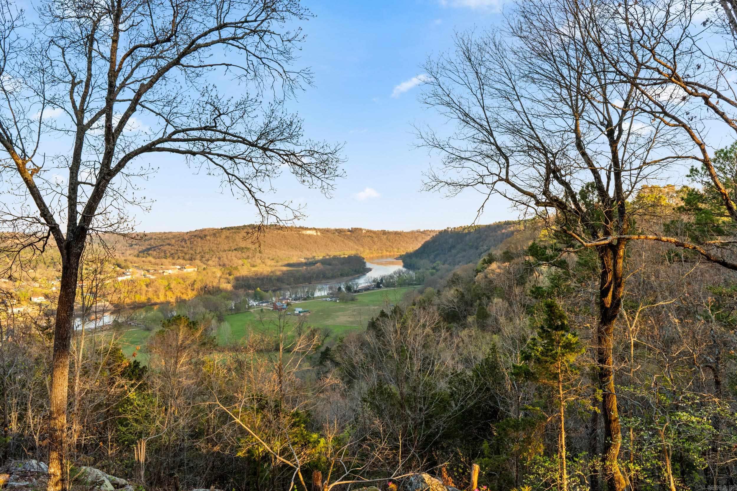 32 Wintergreen Lane  Norfork, AR