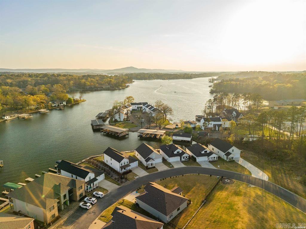 161 Clearwater  Hot Springs, AR