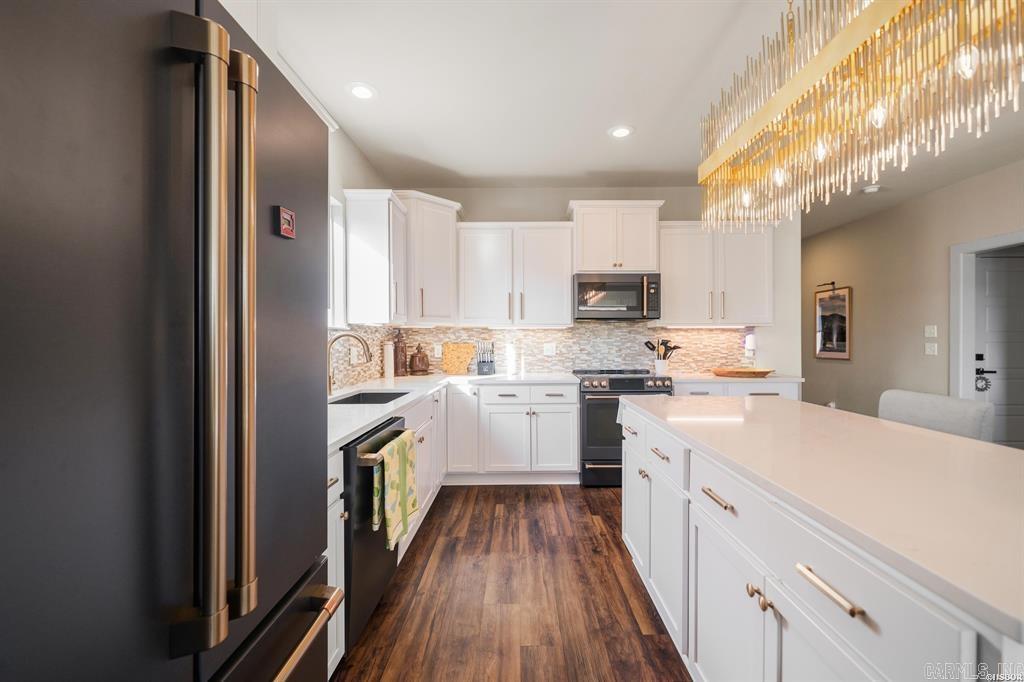 161 Clearwater  Hot Springs, AR