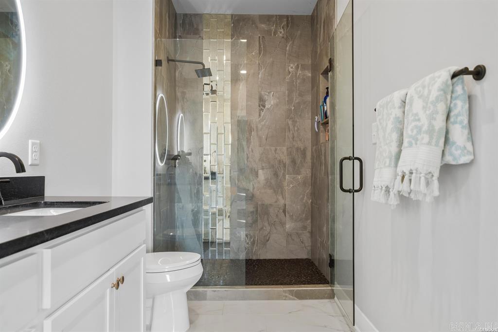 161 Clearwater  Hot Springs, AR