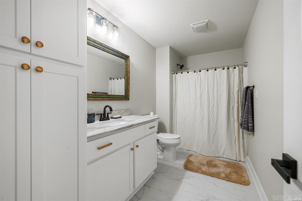 161 Clearwater  Hot Springs, AR