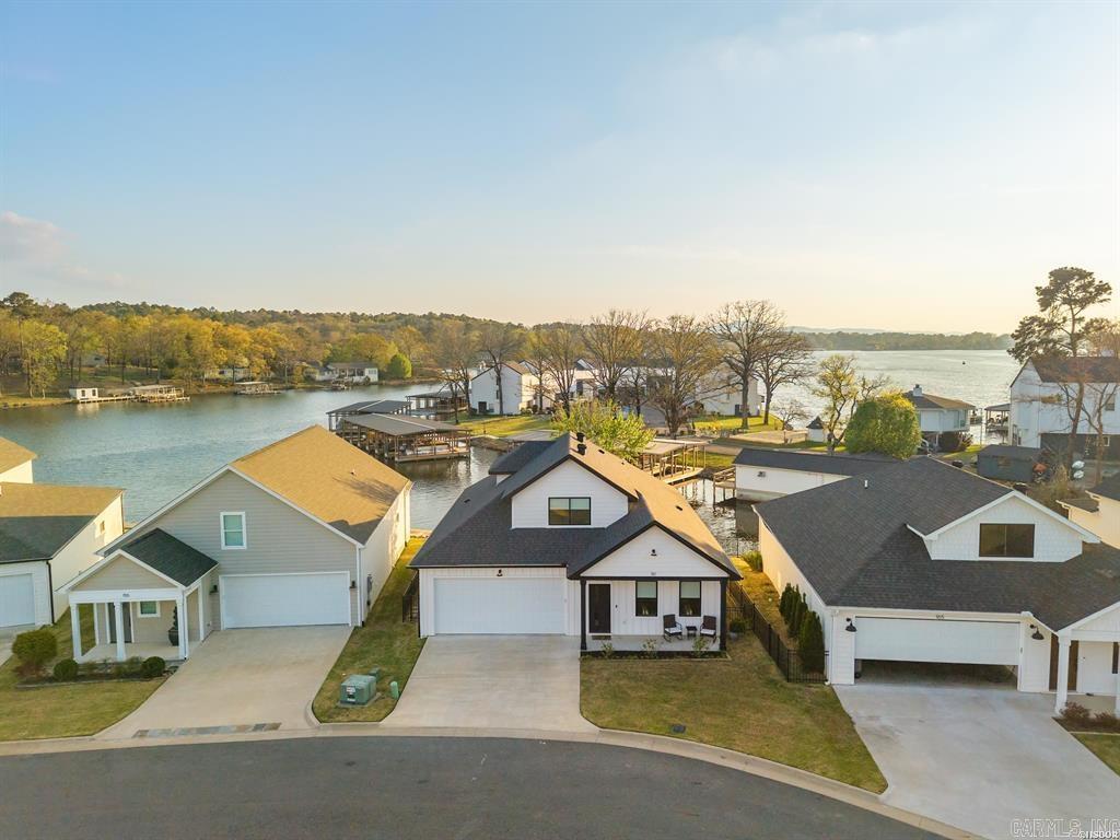 161 Clearwater  Hot Springs, AR