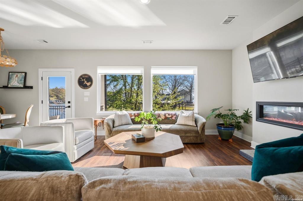 161 Clearwater  Hot Springs, AR