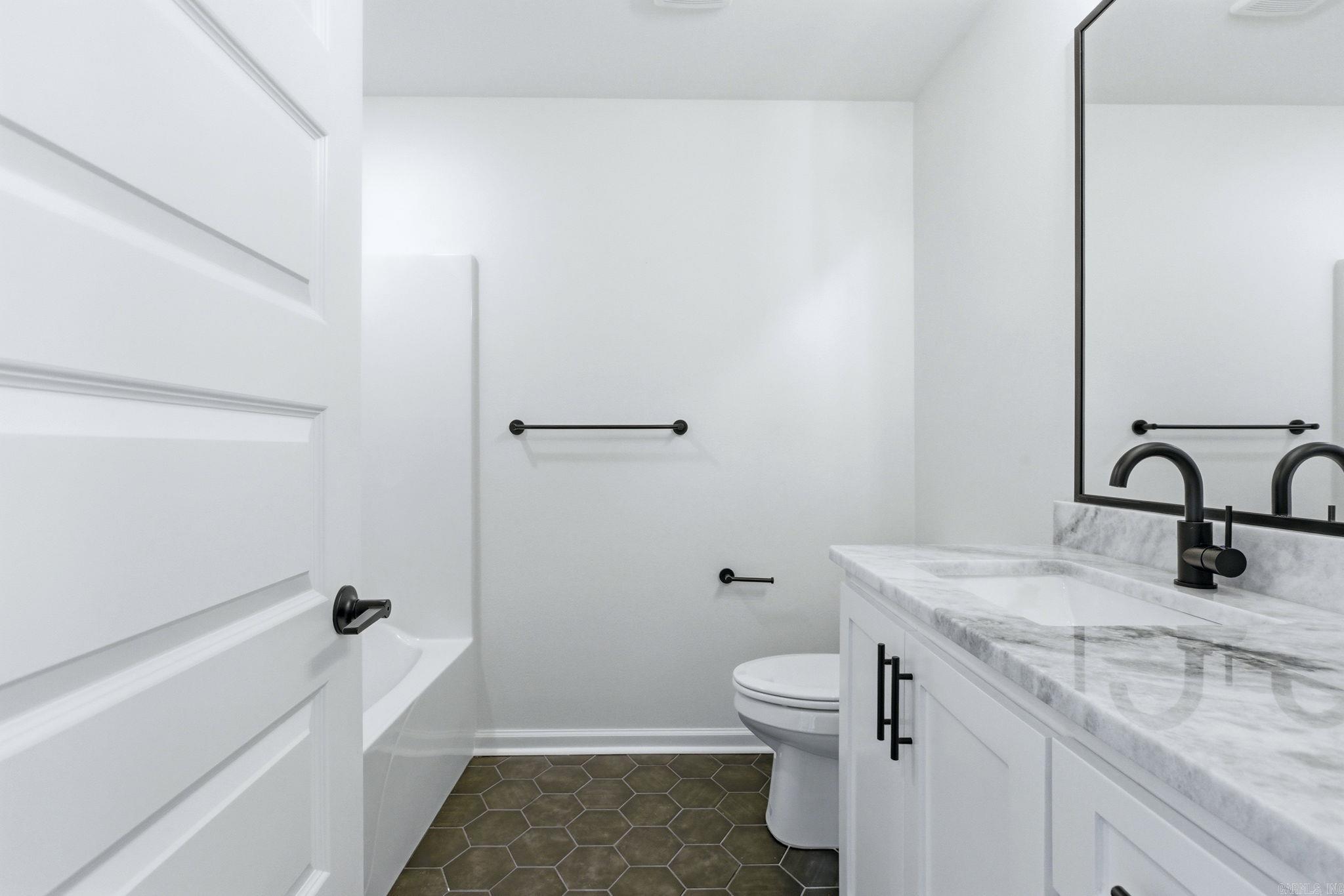 180 Kelton  Hensley, AR