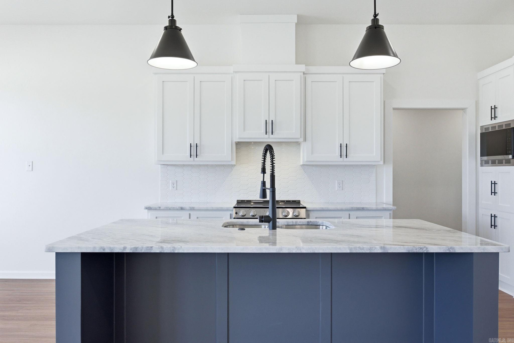 180 Kelton  Hensley, AR