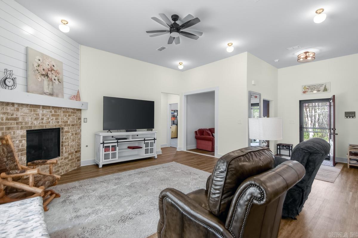 413 Lewallen Road  Benton, AR