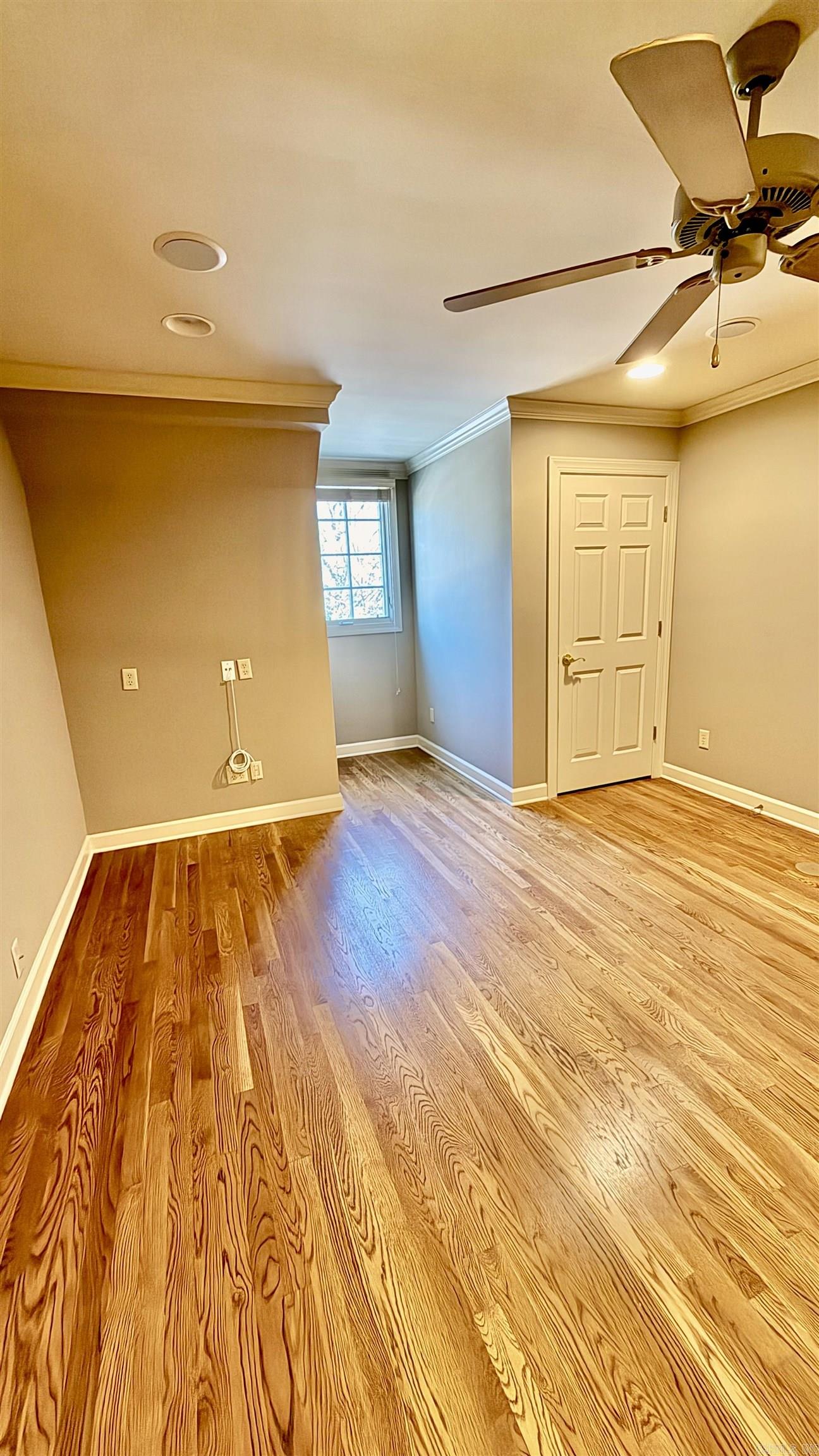 18 creekwood  North Little Rock, AR