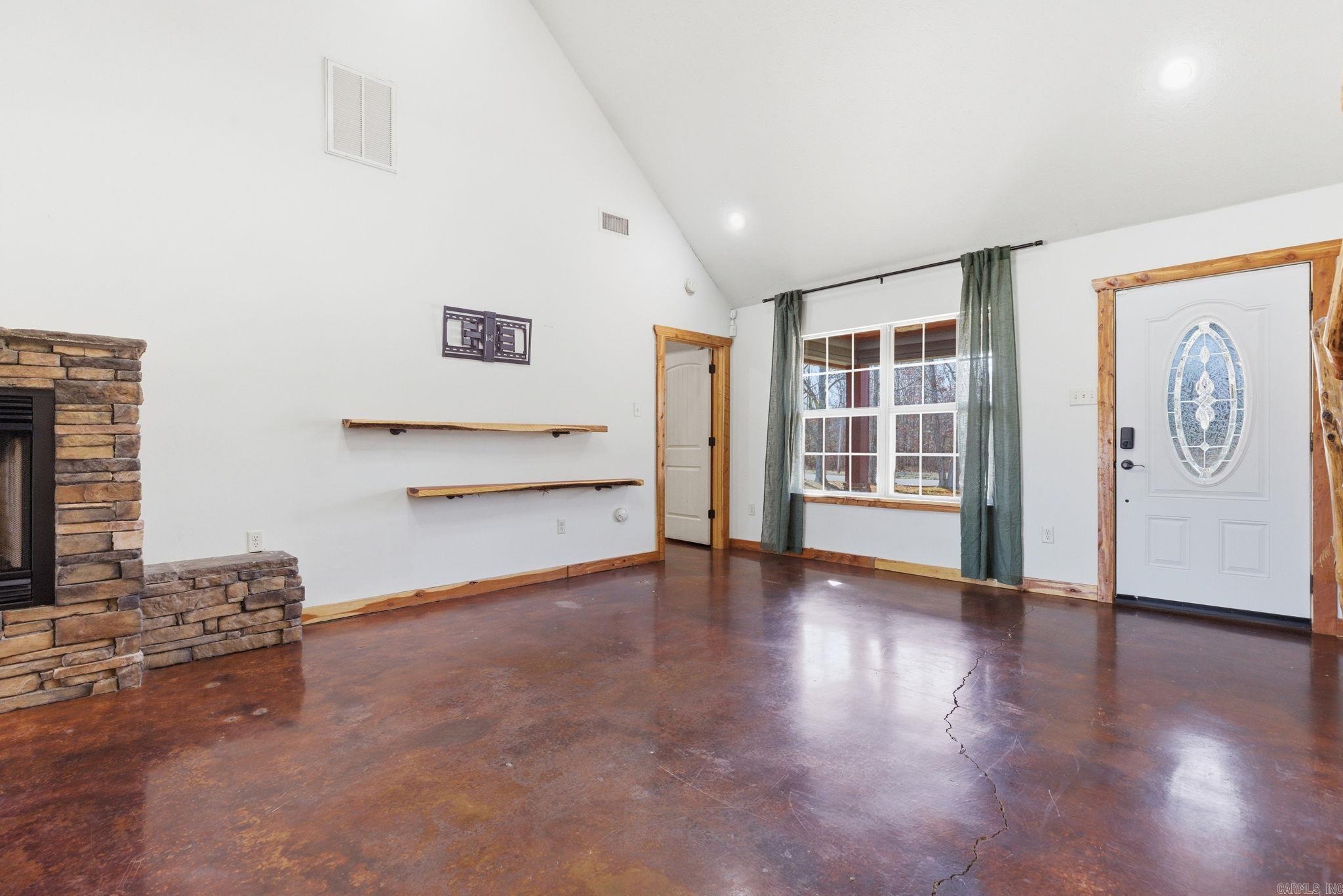 14 4th Street  Greenbrier, AR