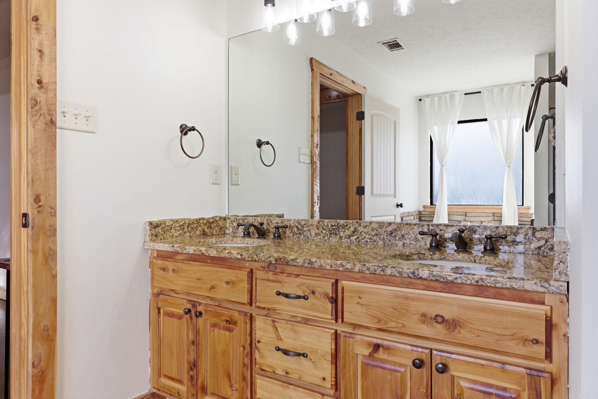 14 4th Street  Greenbrier, AR