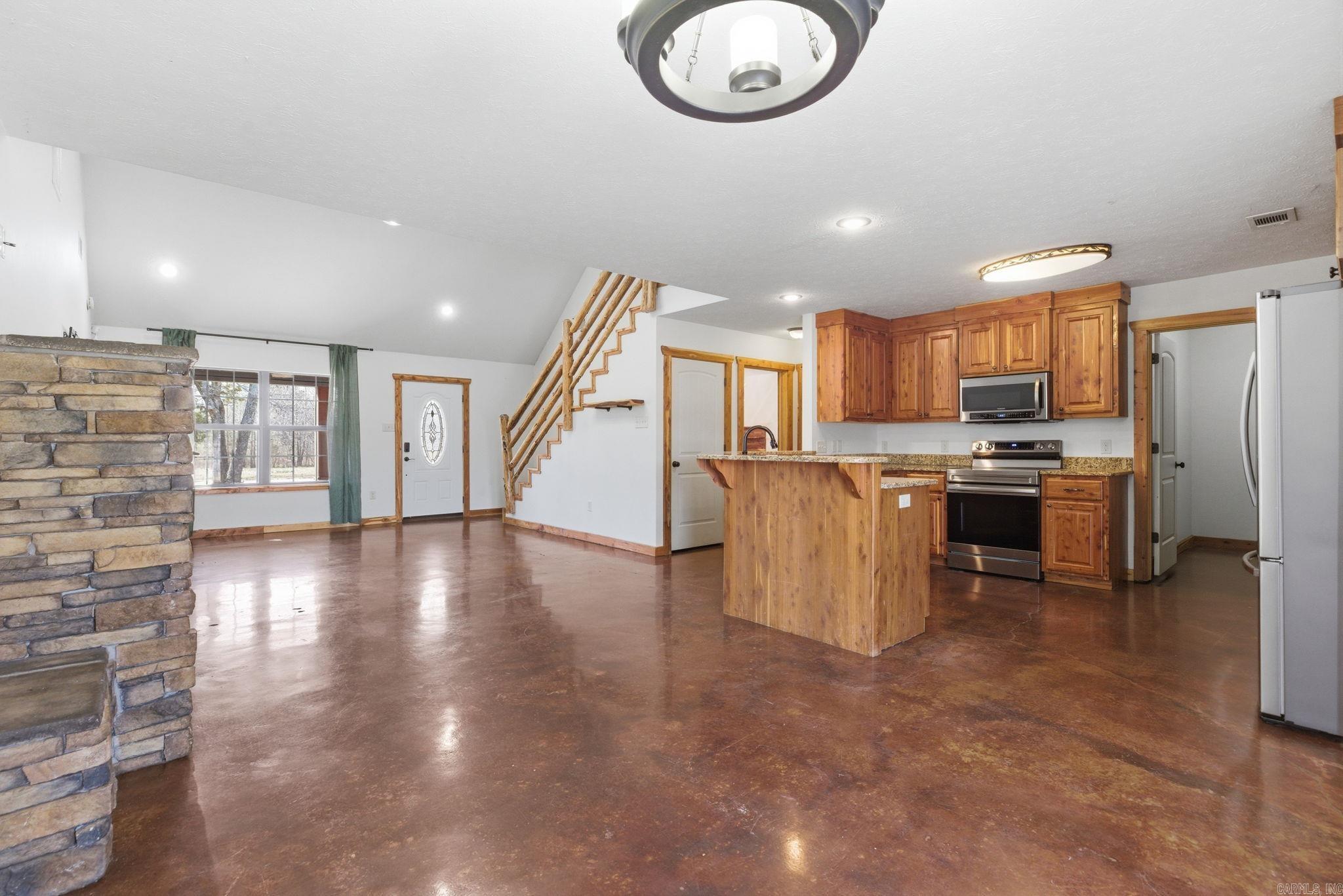 14 4th Street  Greenbrier, AR