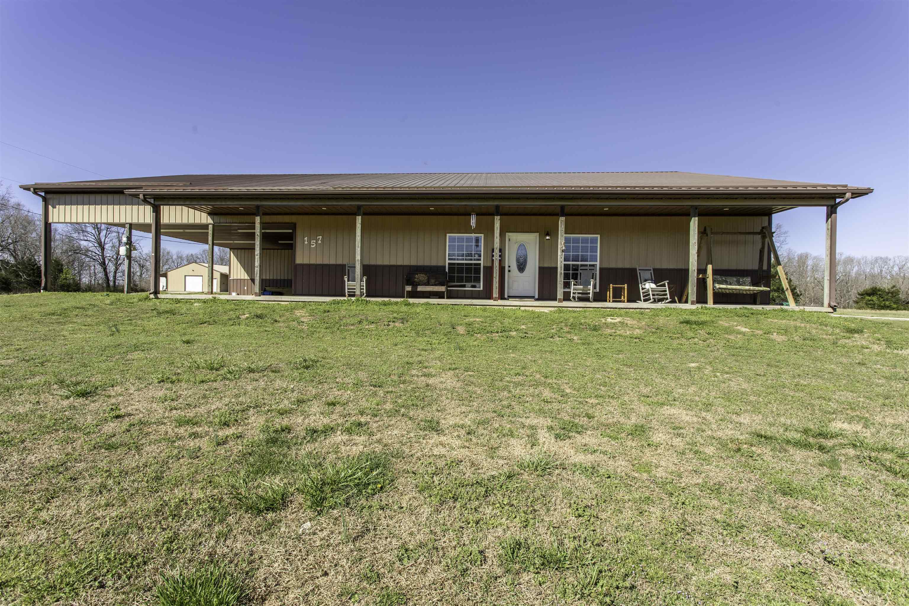 157 Alma  Highland, AR