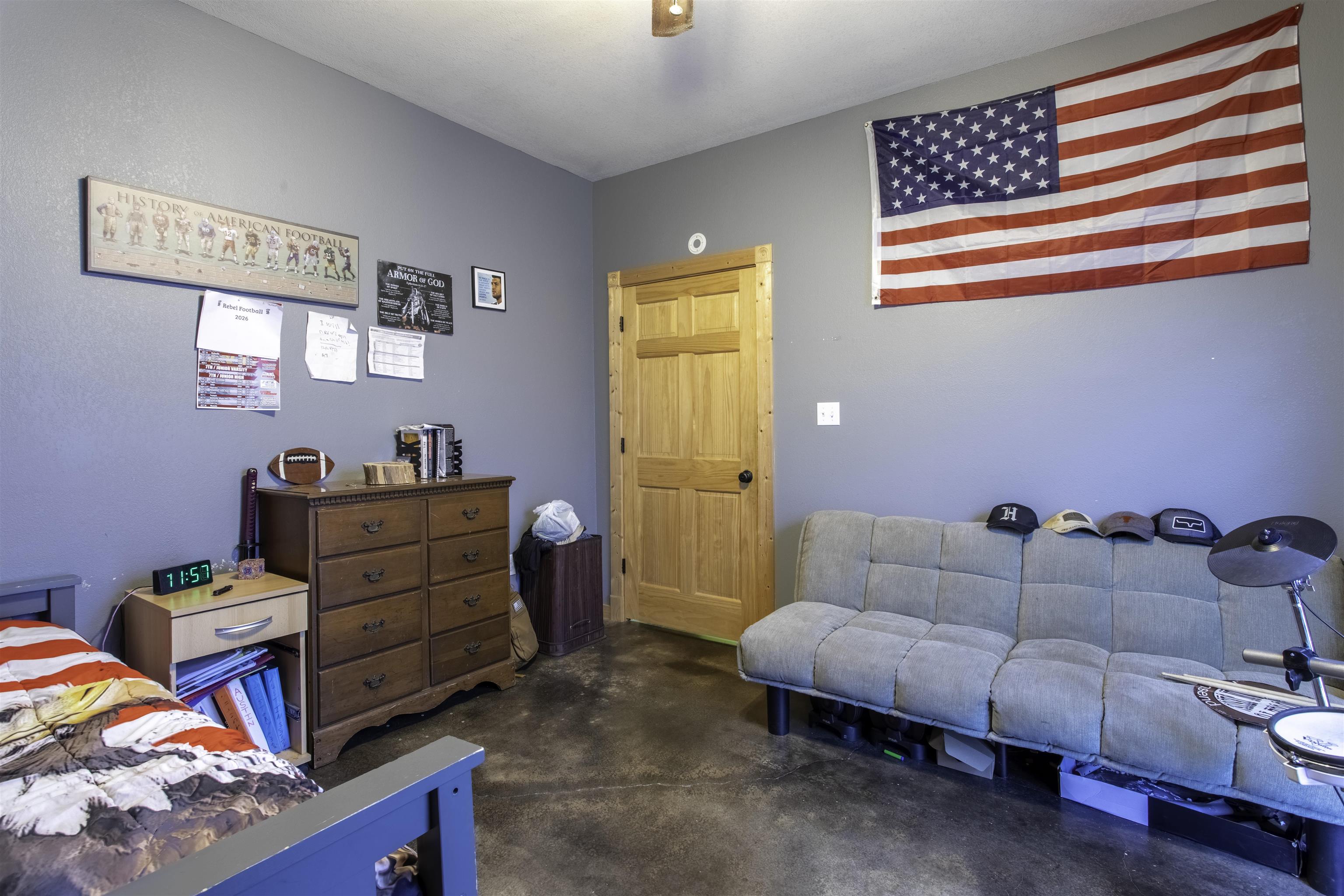 157 Alma  Highland, AR