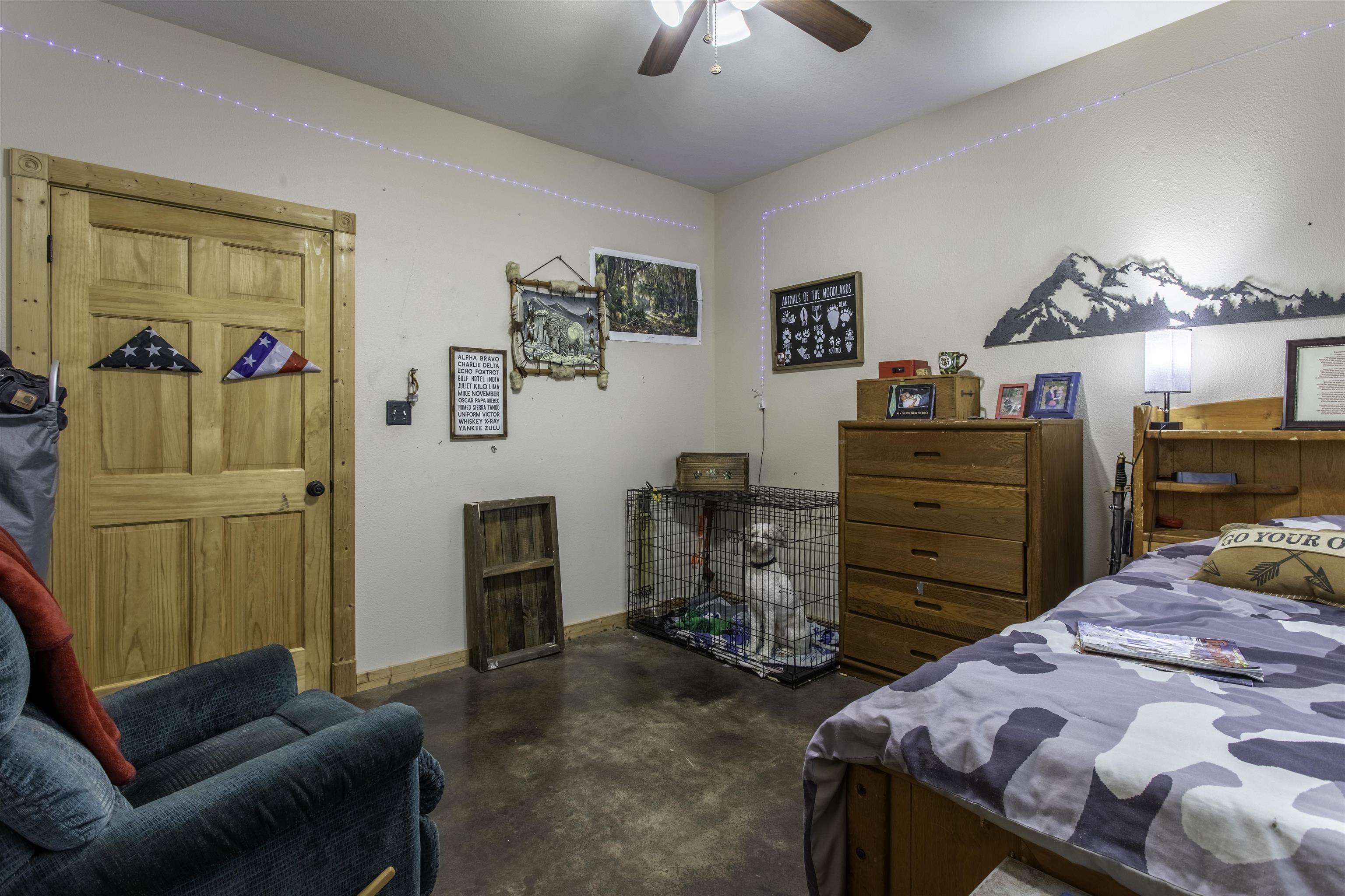 157 Alma  Highland, AR