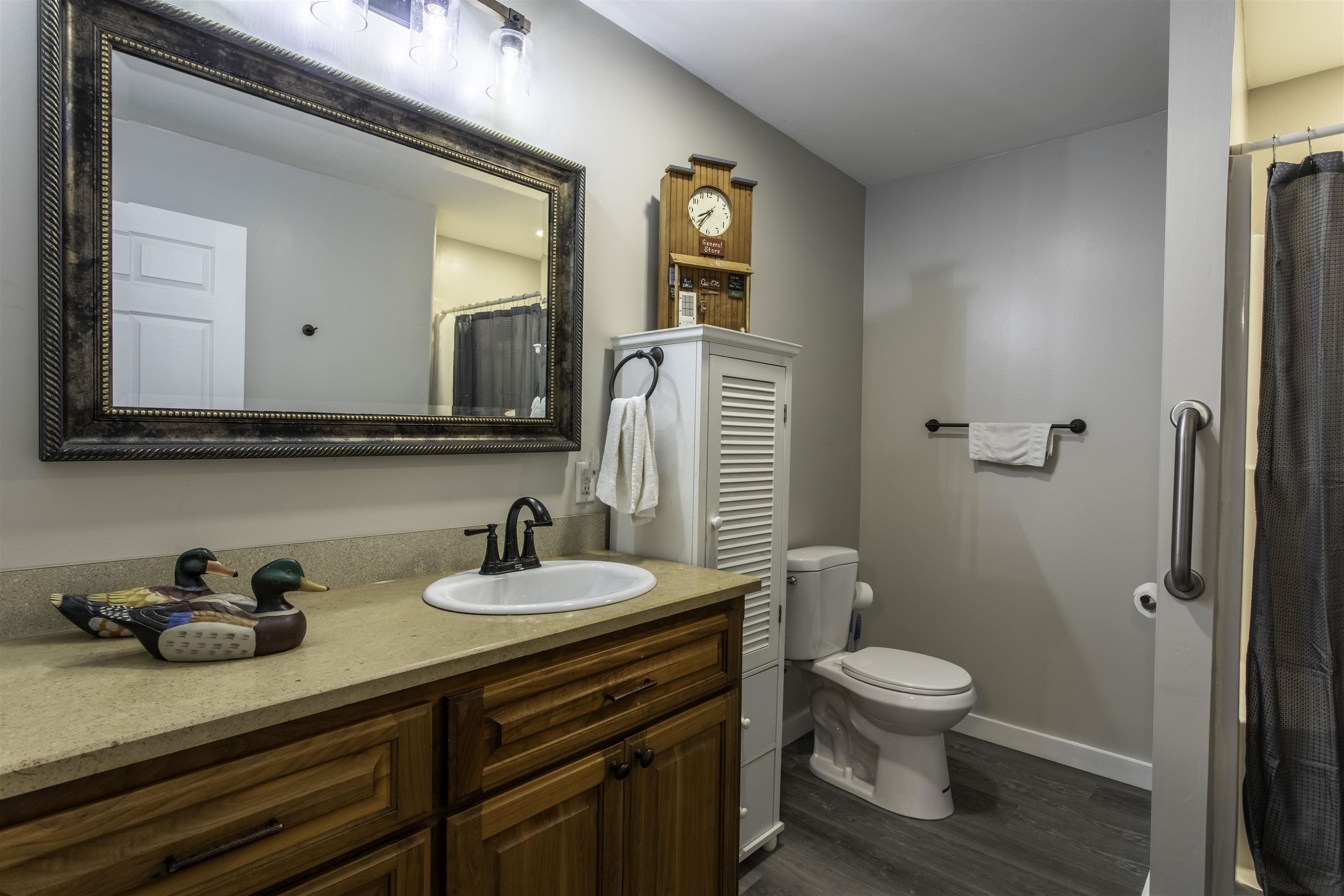 157 Alma  Highland, AR