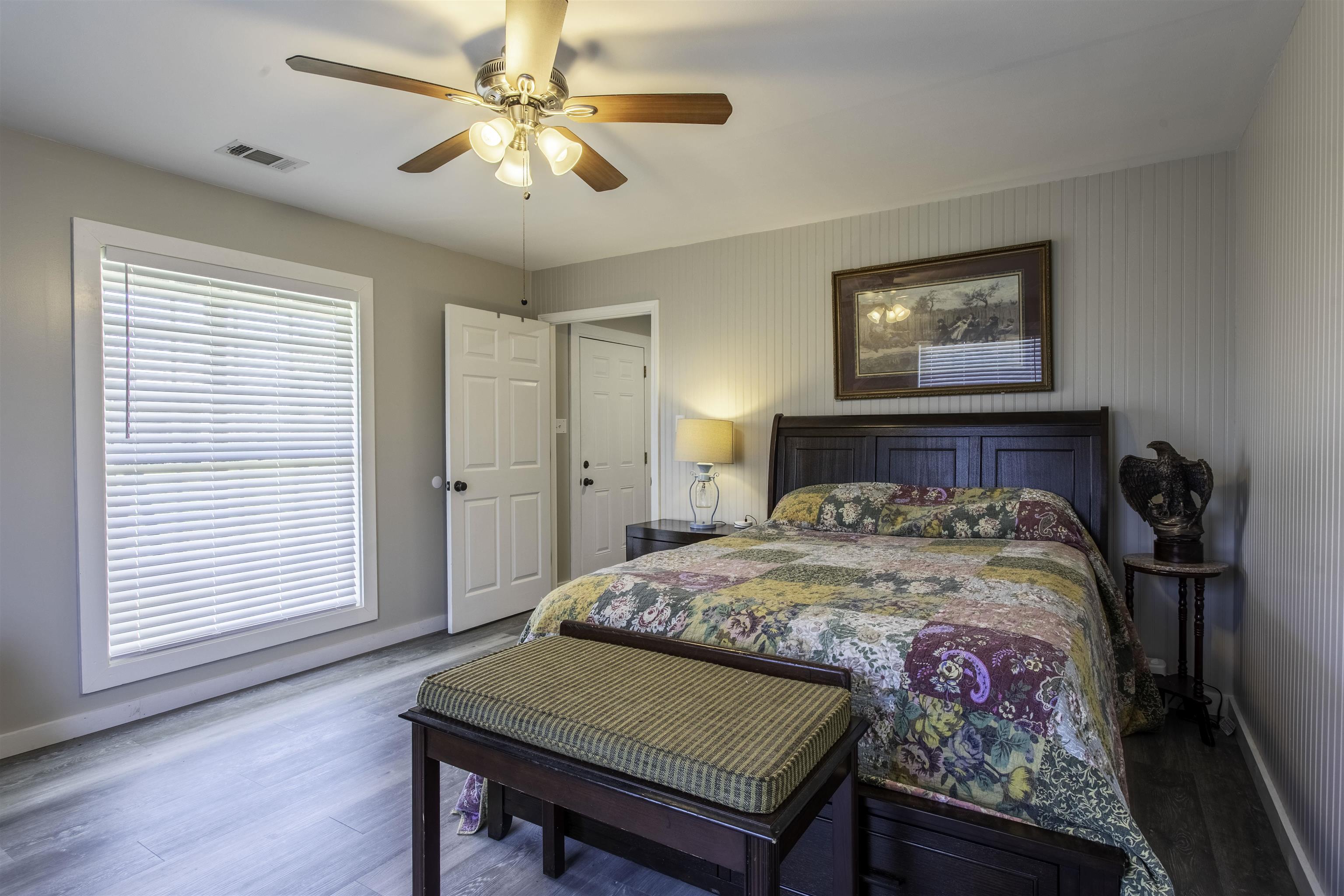 157 Alma  Highland, AR