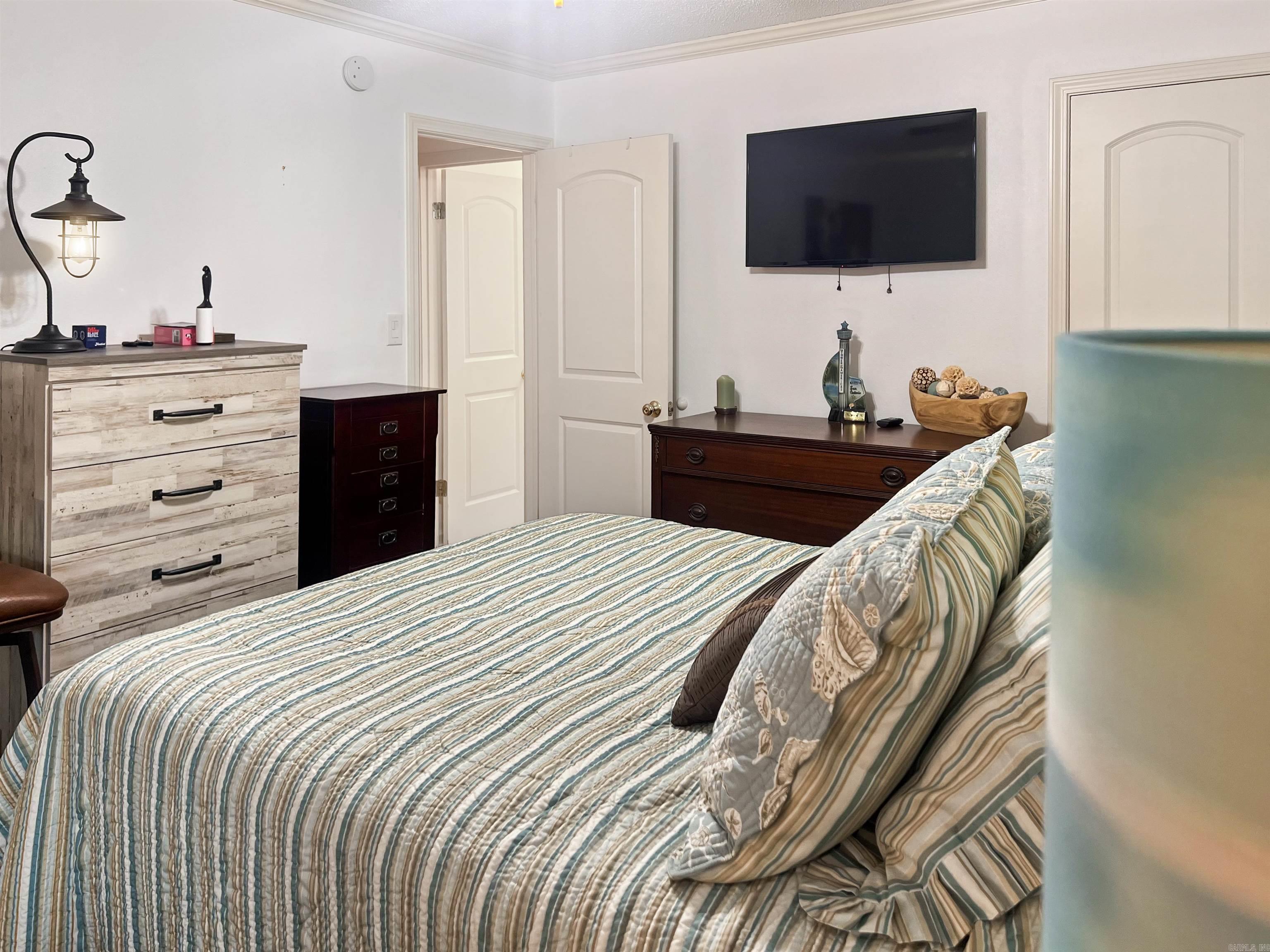 124 CORPORATE  Hot Springs, AR