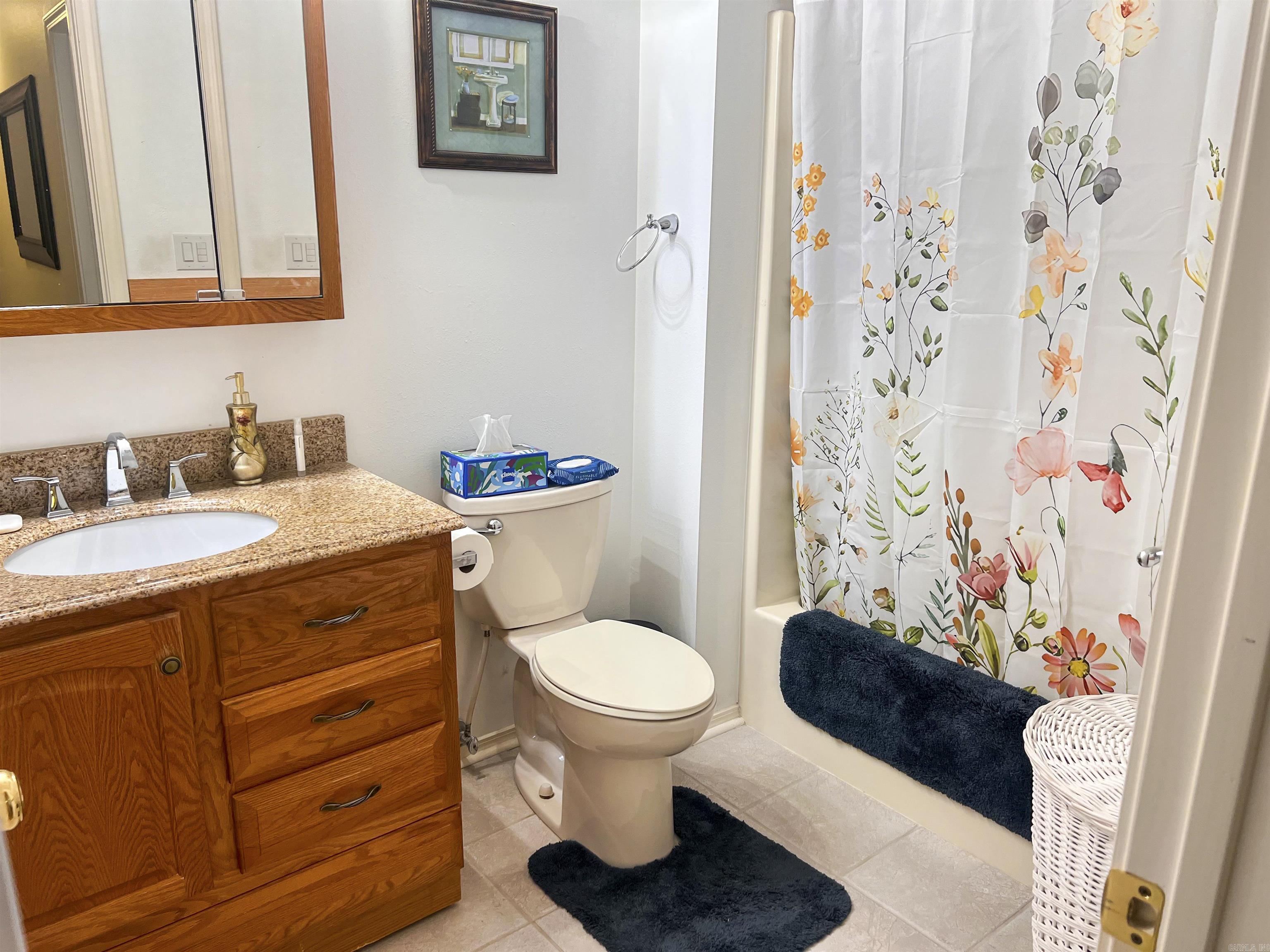 124 CORPORATE  Hot Springs, AR