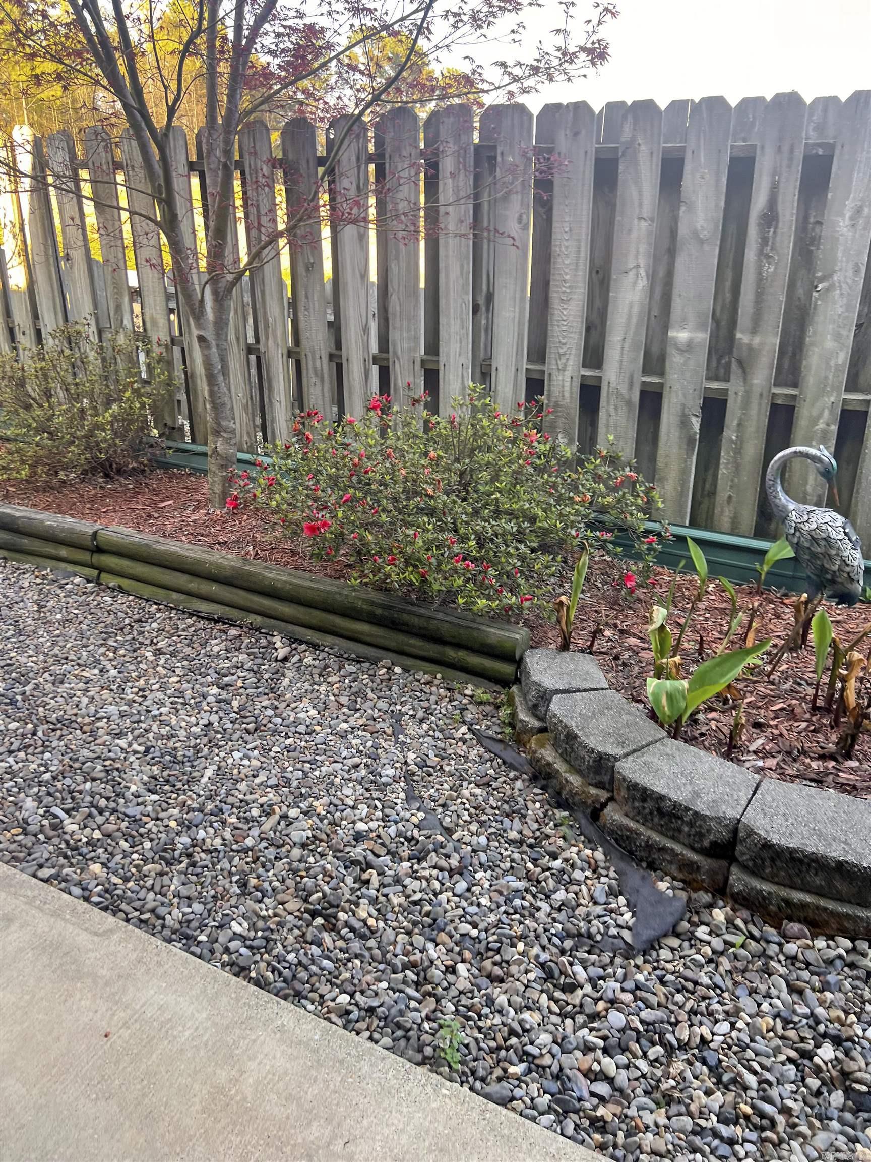 124 CORPORATE  Hot Springs, AR